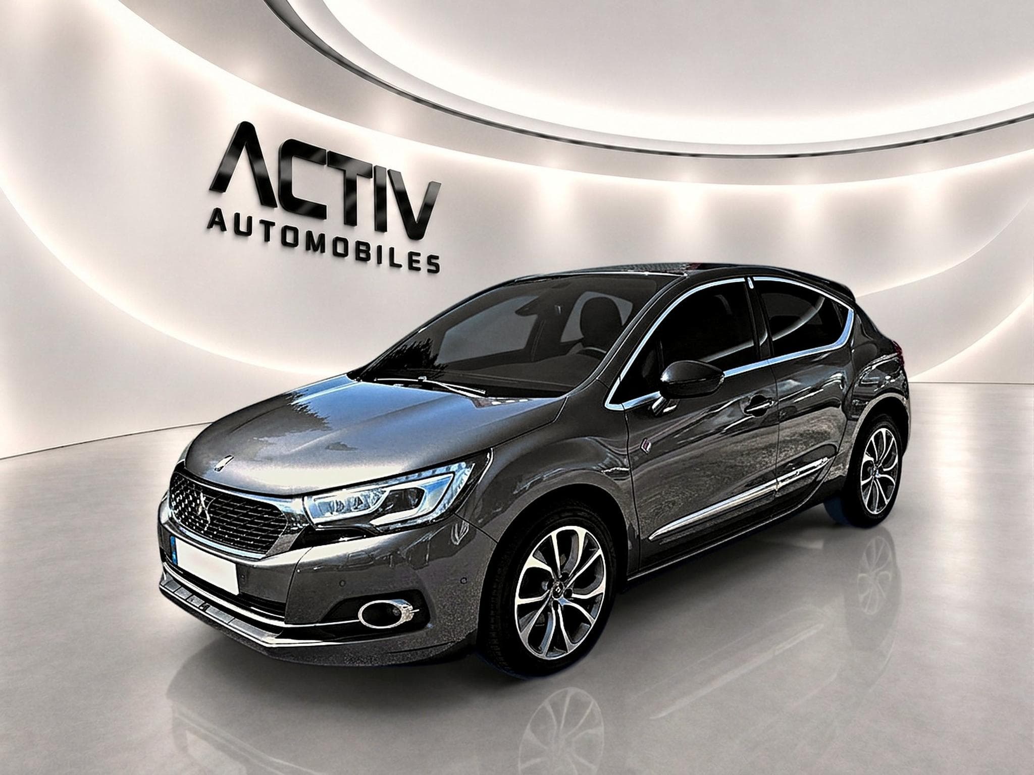 DS Automobiles DS4 BLUEHDI 180 PERFORMANCE LINE EAT6 (2017) - Foto 1
