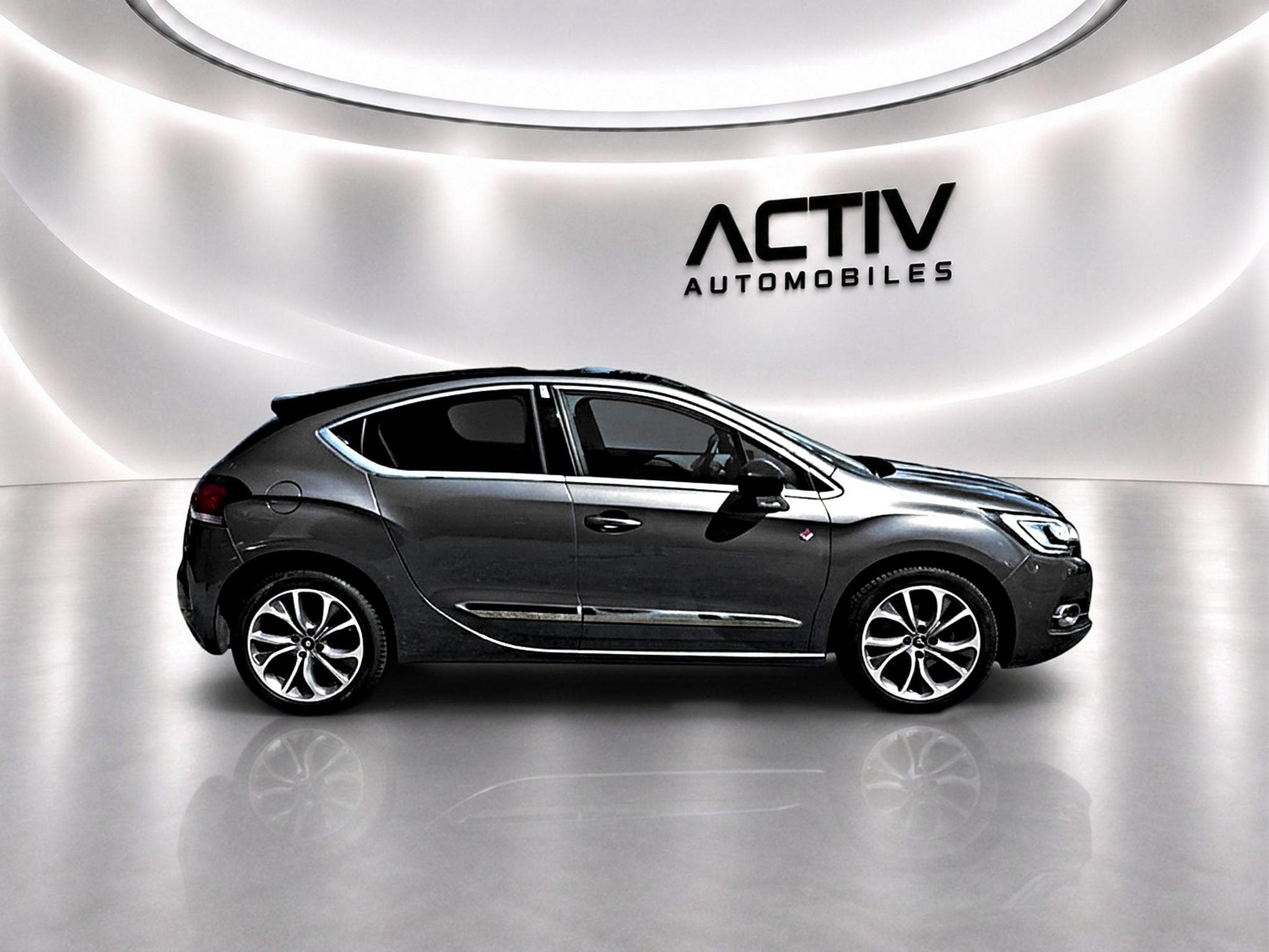 DS Automobiles DS4 BLUEHDI 180 PERFORMANCE LINE EAT6 (2017) - Foto 8