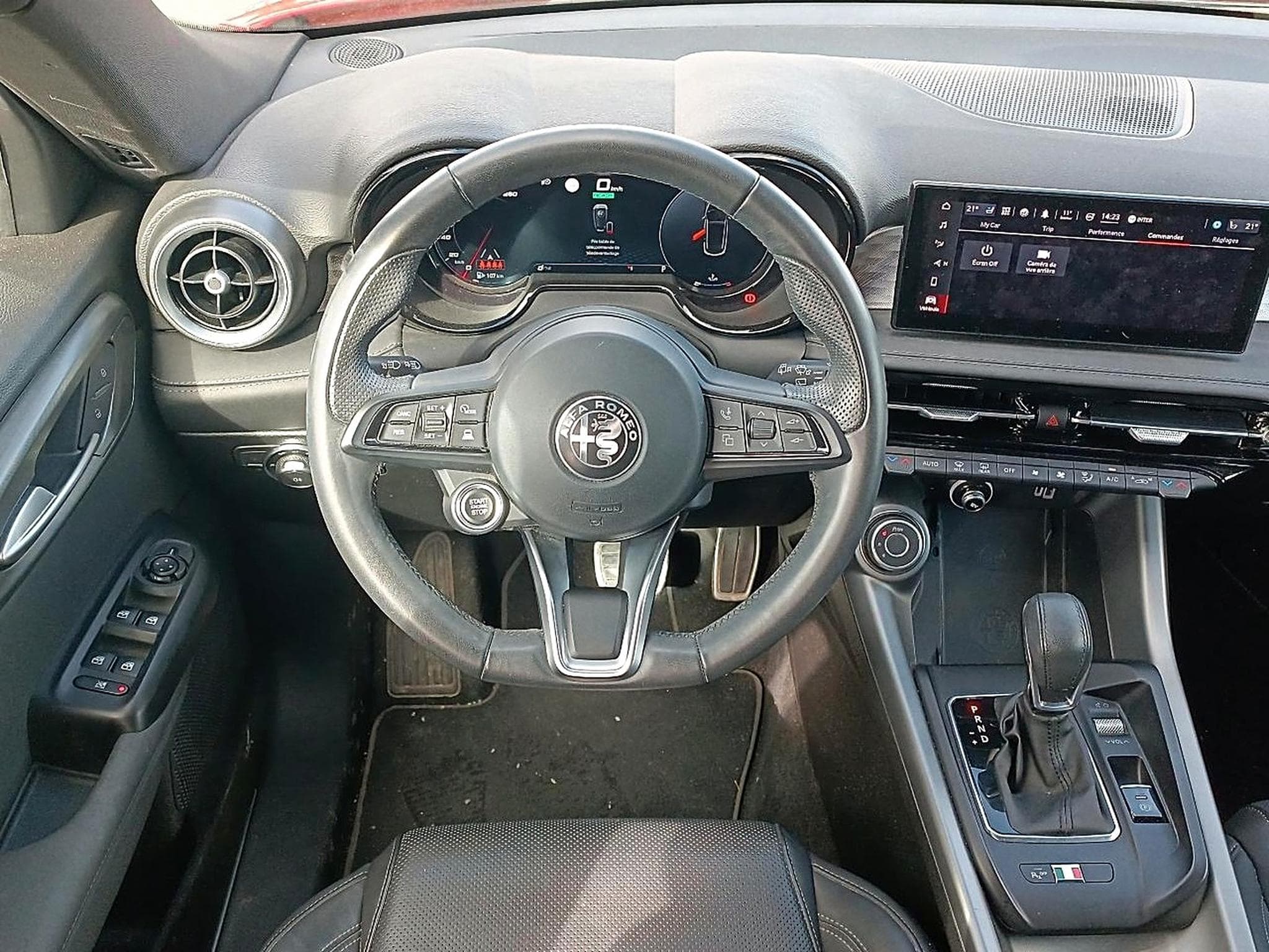 Alfa-Romeo TONALE 1.5 HYBRID 160 EDIZIONE SPECIALE TCT (2022) - Foto 10