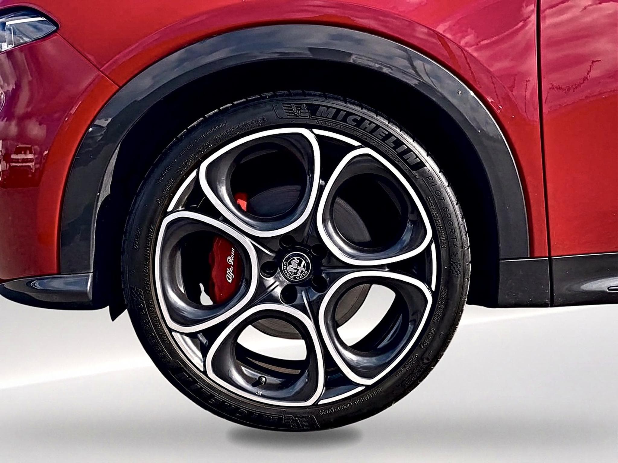 Alfa-Romeo TONALE 1.5 HYBRID 160 EDIZIONE SPECIALE TCT (2022) - Foto 9