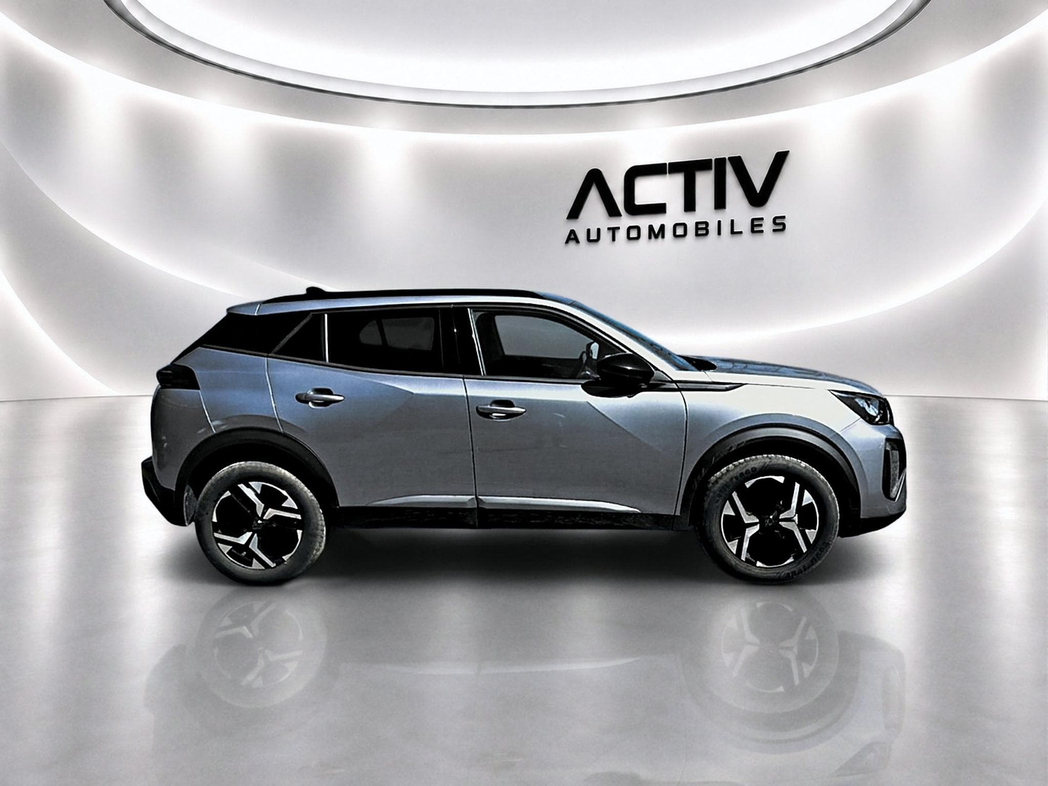 Peugeot 2008 1.2 100 ALLURE (2025) - Photo 8