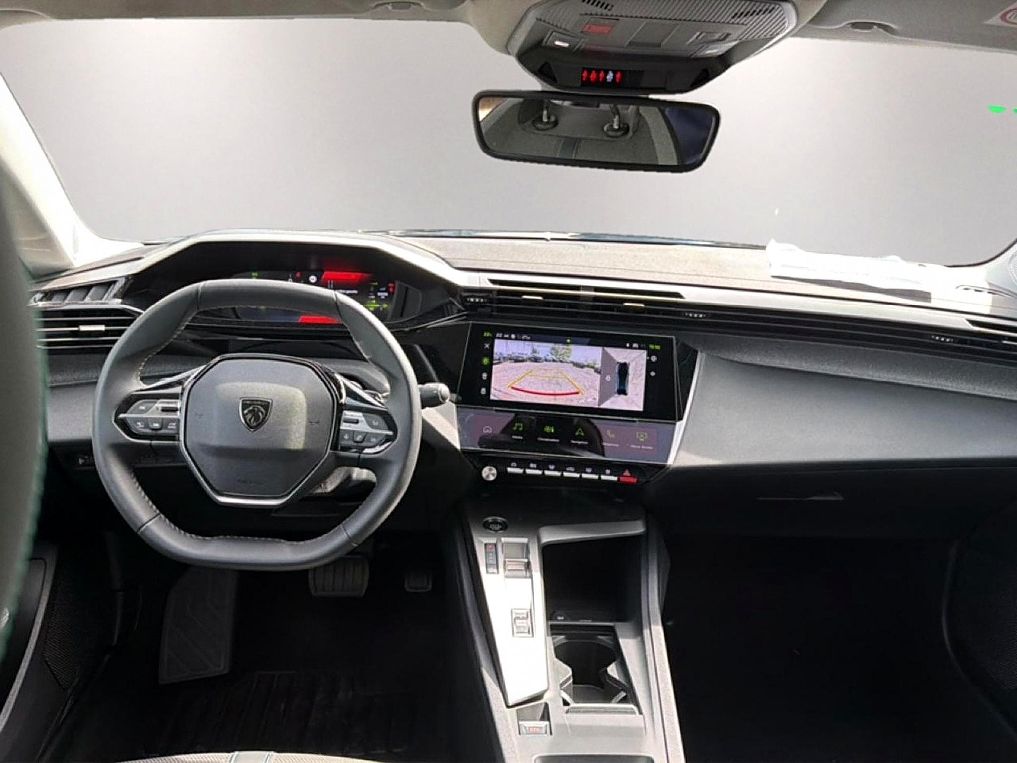 Peugeot 408 HYBRID 136 ALLURE E-DCS6 (2024) - Photo 10