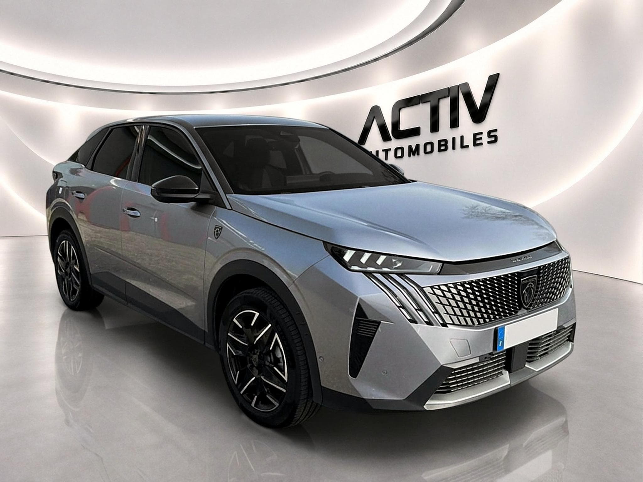 Peugeot 3008 1.2 HYBRID 145 GT E-DCS6 (2025) - Photo 3