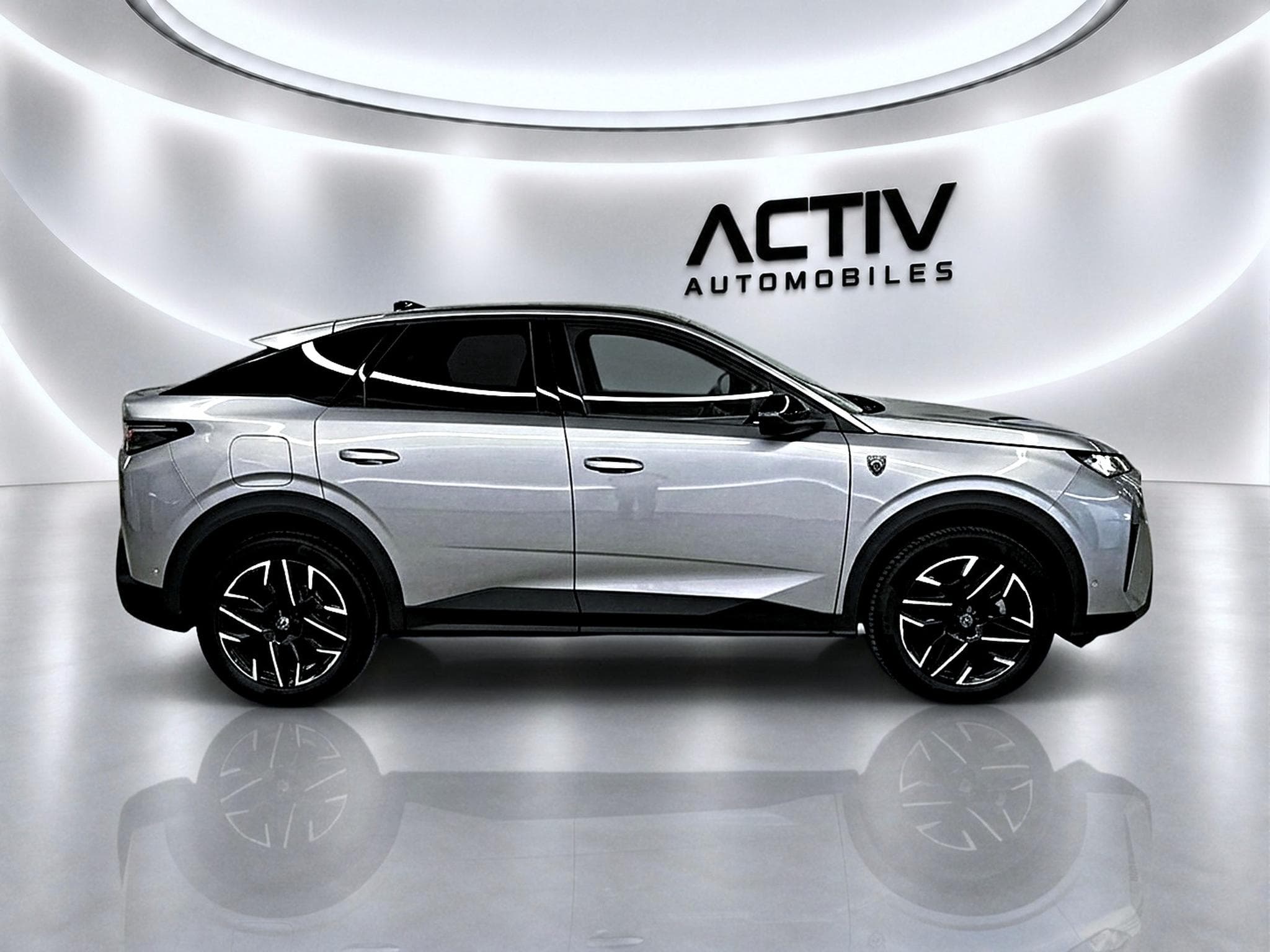 Peugeot 3008 1.2 HYBRID 145 GT E-DCS6 (2025) - Photo 8