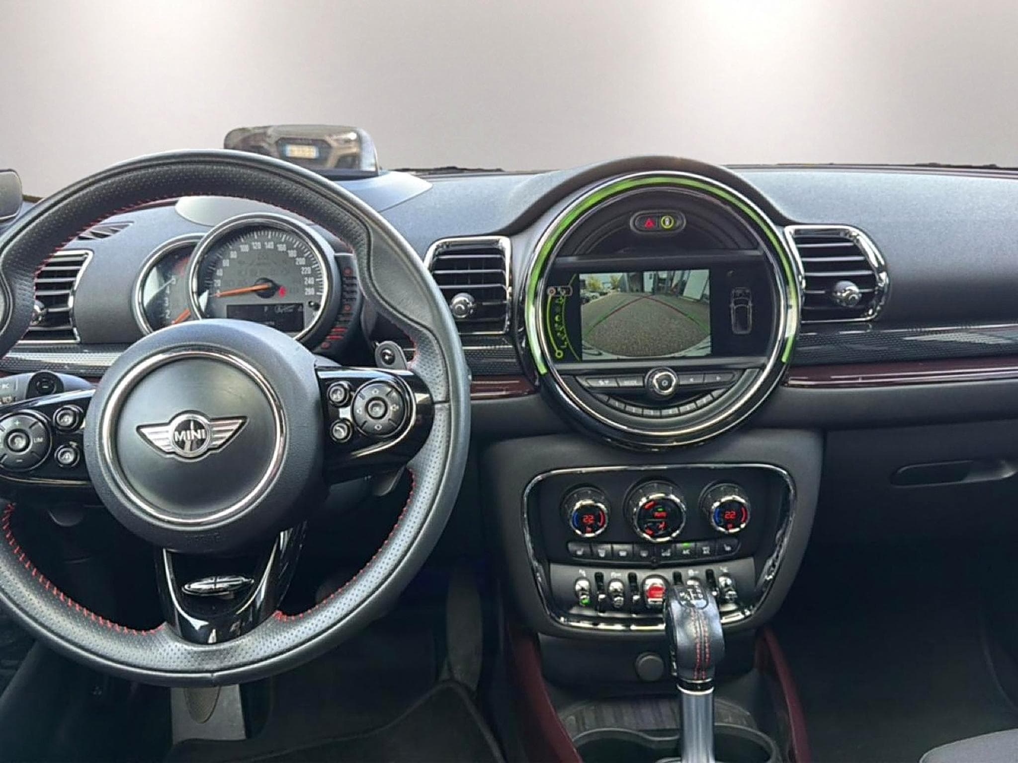 Mini CLUBMAN COOPER SD 190 ALL4 BVA (2016) - Foto 10