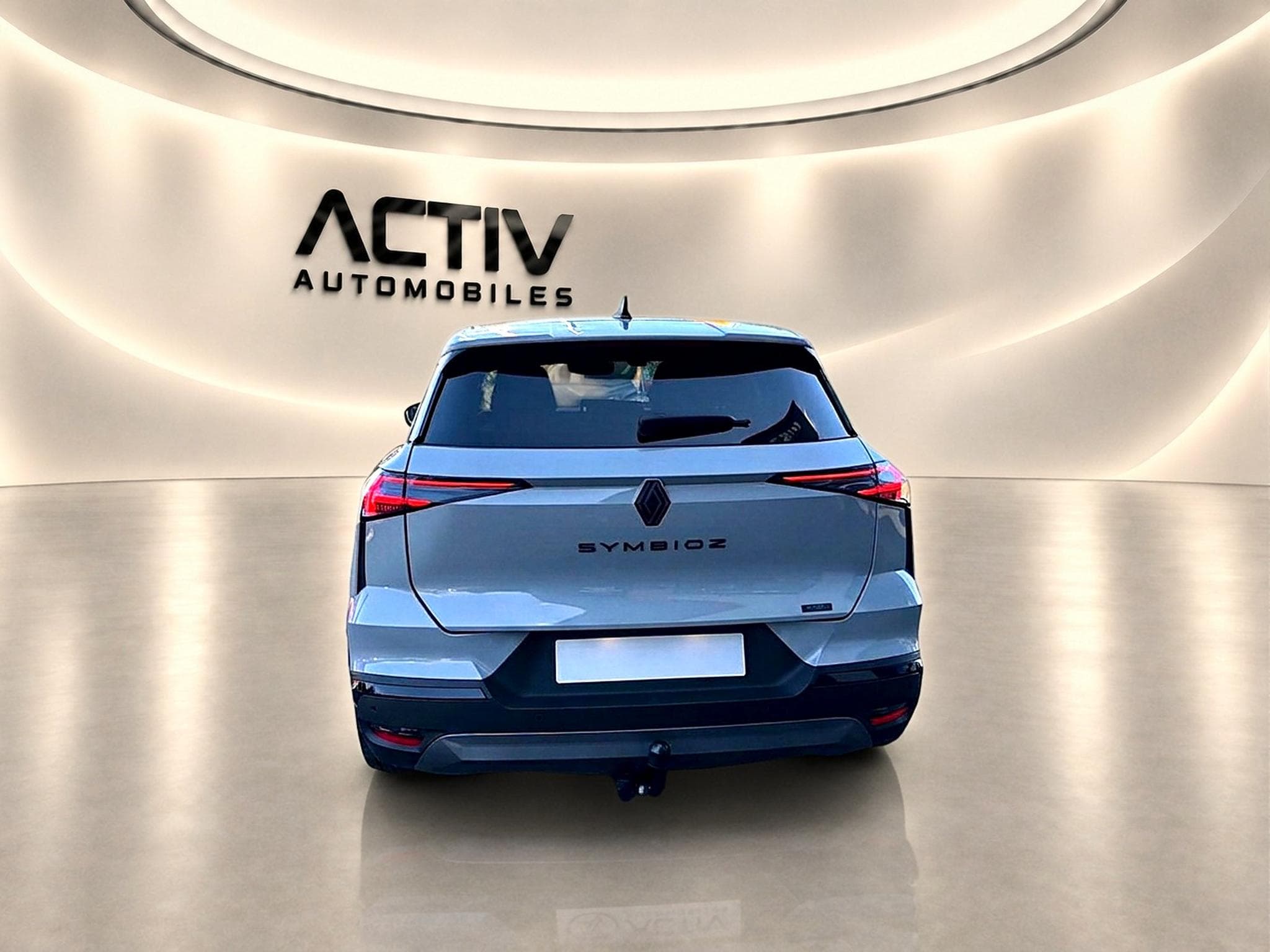 Renault SYMBIOZ 1.8 E-TECH FULL HYBRID 160 ESPRIT ALPINE (2025) - Foto 6