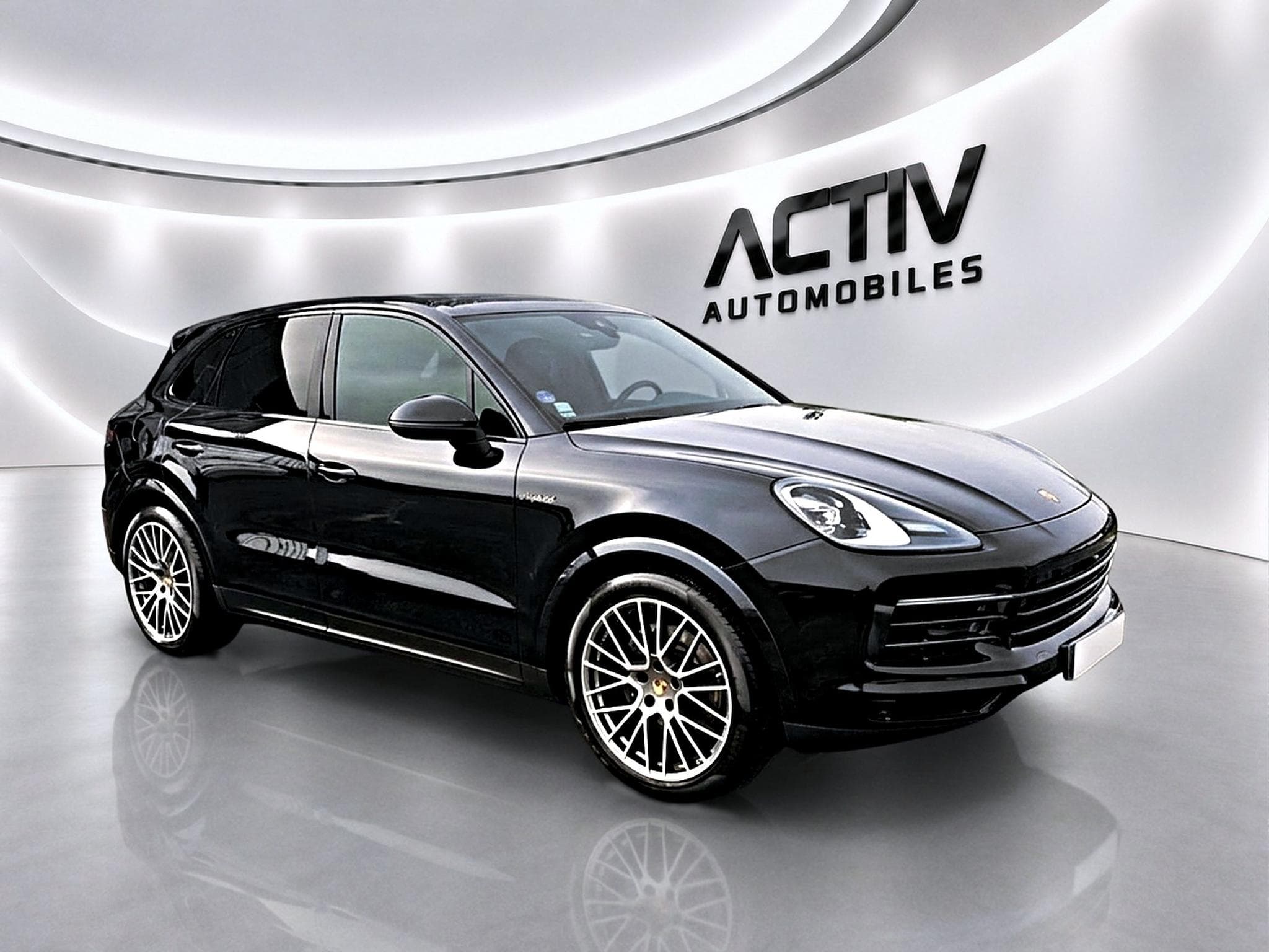 Porsche CAYENNE (9YA) 3.0 V6 462 E-HYBRID PLATINUM EDITION (2023) - Photo 3