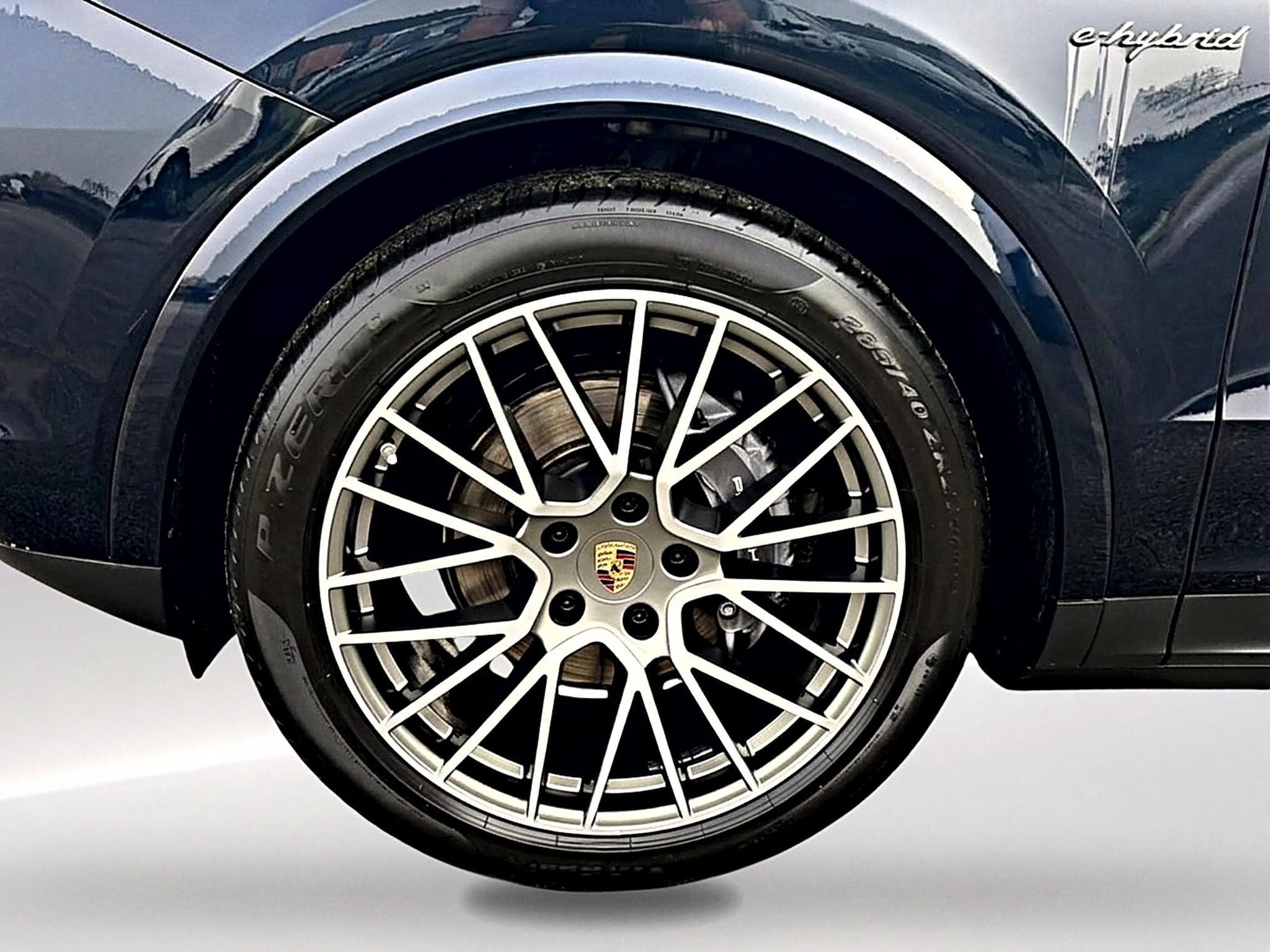 Porsche CAYENNE (9YA) 3.0 V6 462 E-HYBRID PLATINUM EDITION (2023) - Photo 9