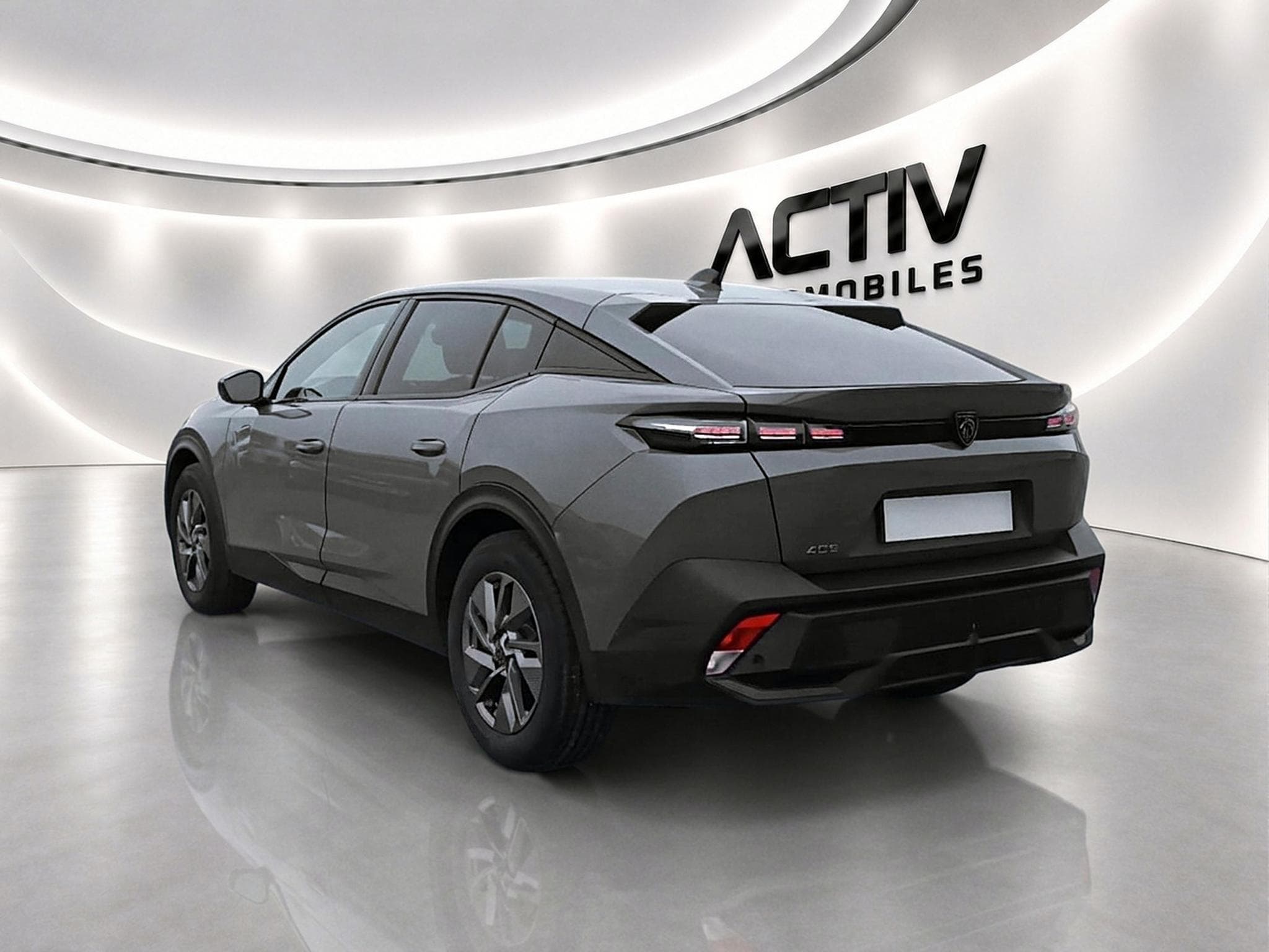 Peugeot 408 HYBRID 145 ALLURE E-DCS6 (2024) - Photo 5