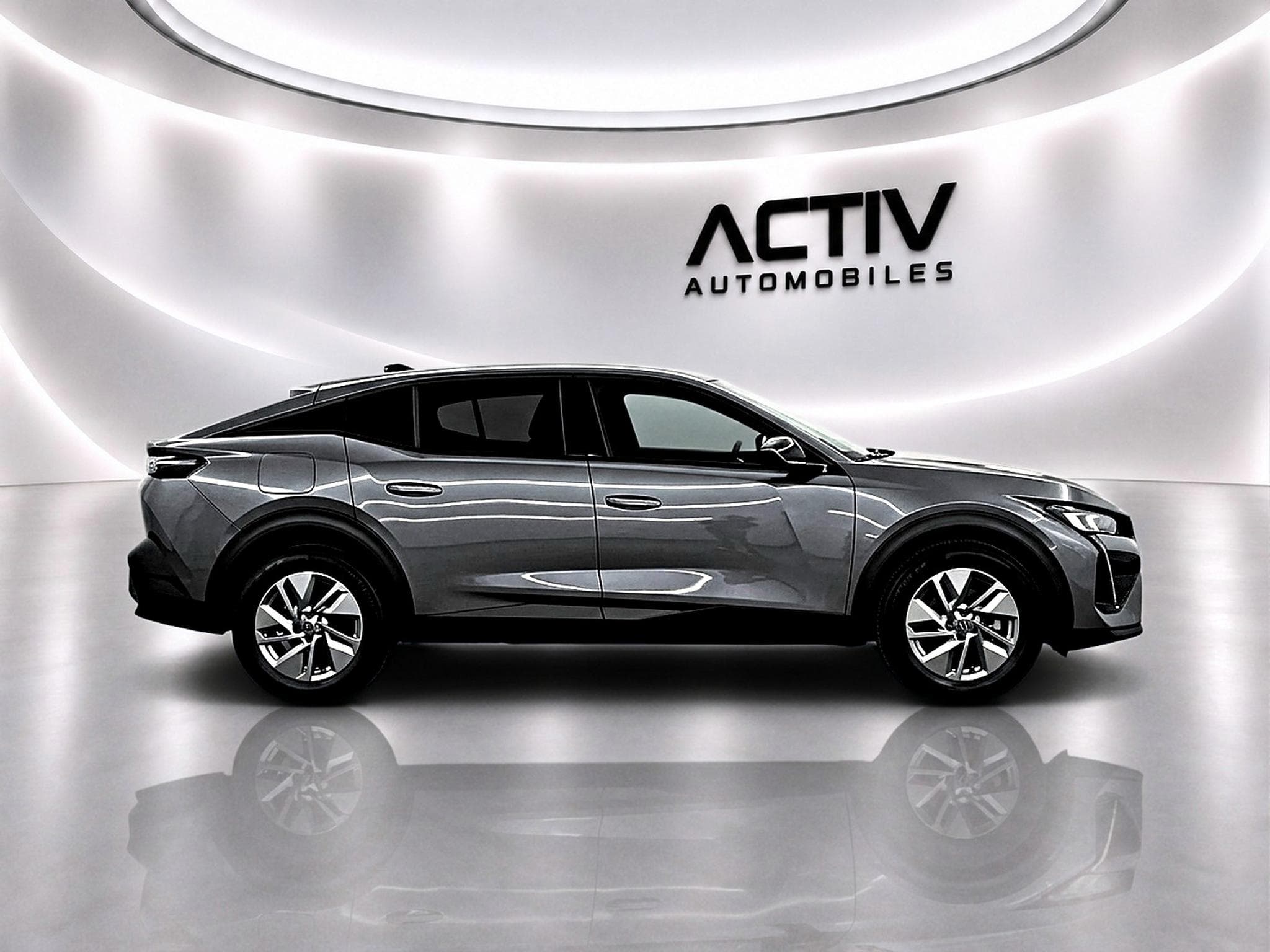 Peugeot 408 HYBRID 145 ALLURE E-DCS6 (2024) - Photo 8