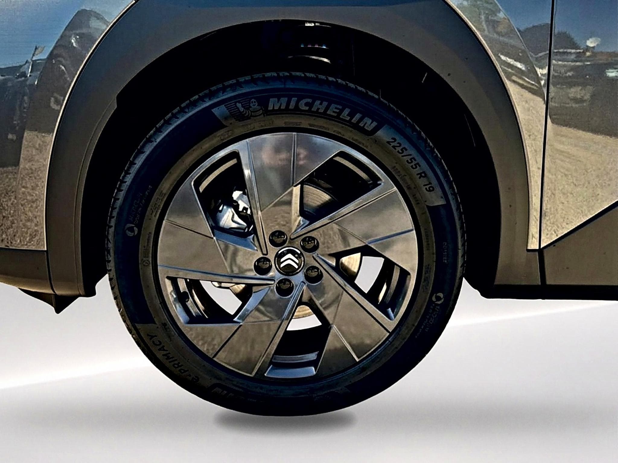 Citroën C5 AIRCROSS 1.2 HYBRIDE 145 PLUS BOITE AUTOMATIQUE (2026) - Foto 9