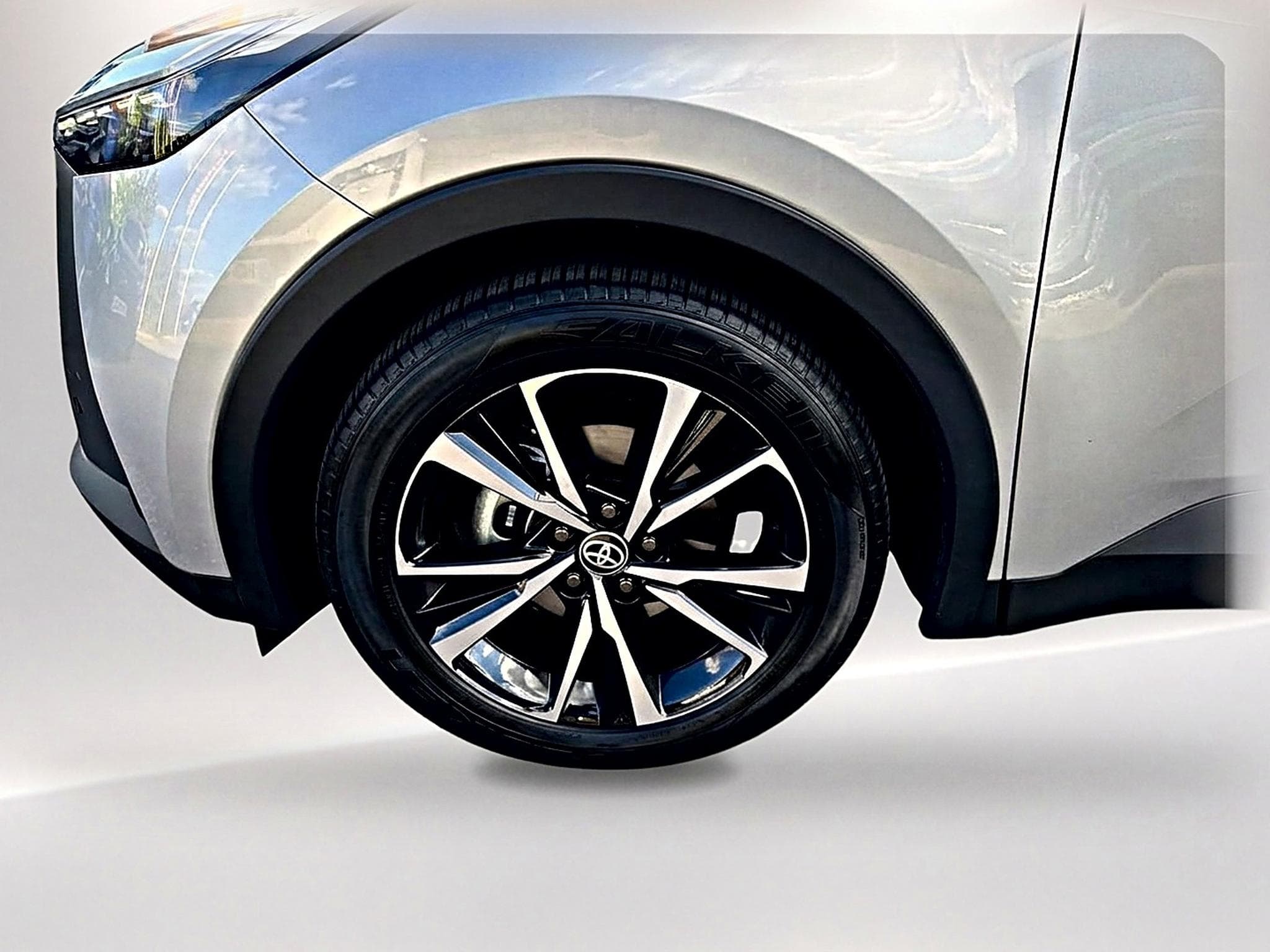 Toyota C-HR 1.8 HYBRIDE 140 DESIGN (2025) - Foto 9