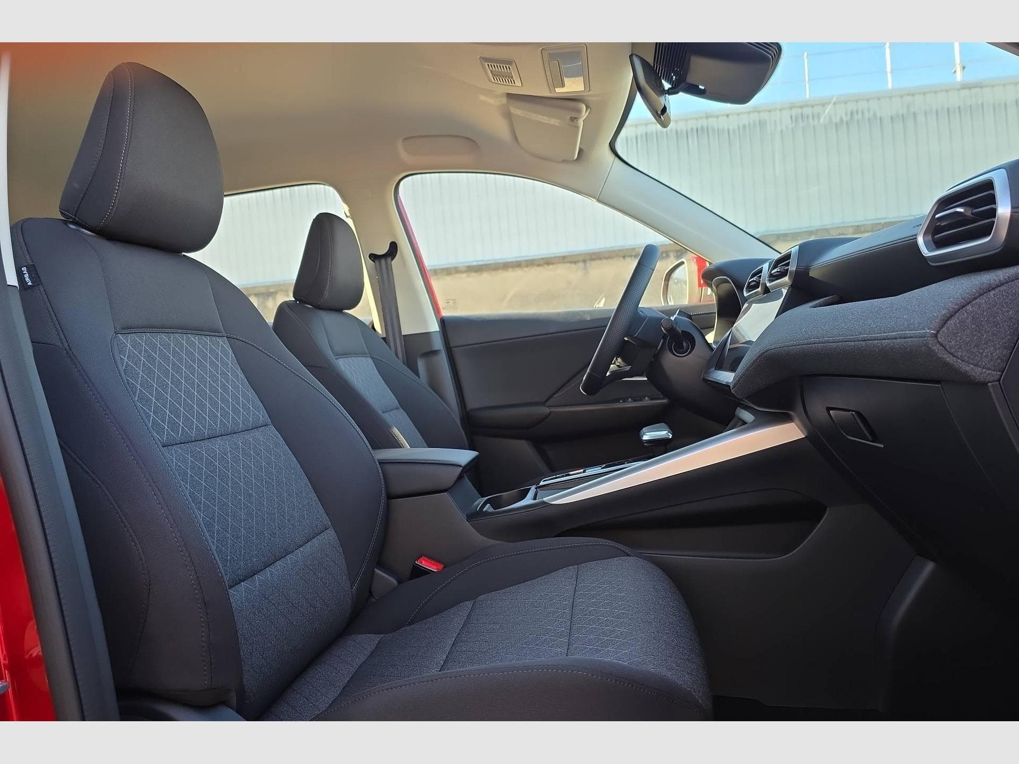 Mg ZS 1.5 L Hybrid+ 197 ch Standard (2026) - Foto 9