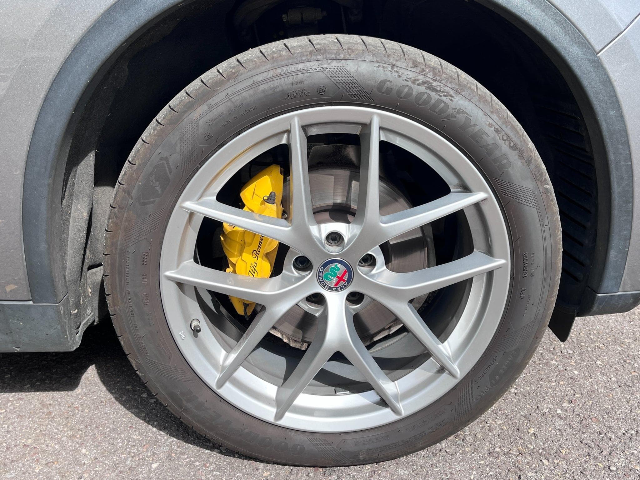 Alfa-Romeo Stelvio 2.0 280cv Q4 AT8 (2017) - Photo 3