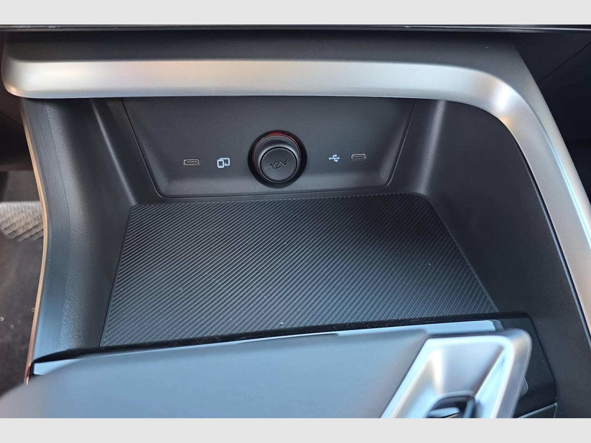 Mg ZS 1.5 L Hybrid+ 197 ch Standard (2026) - Foto 18
