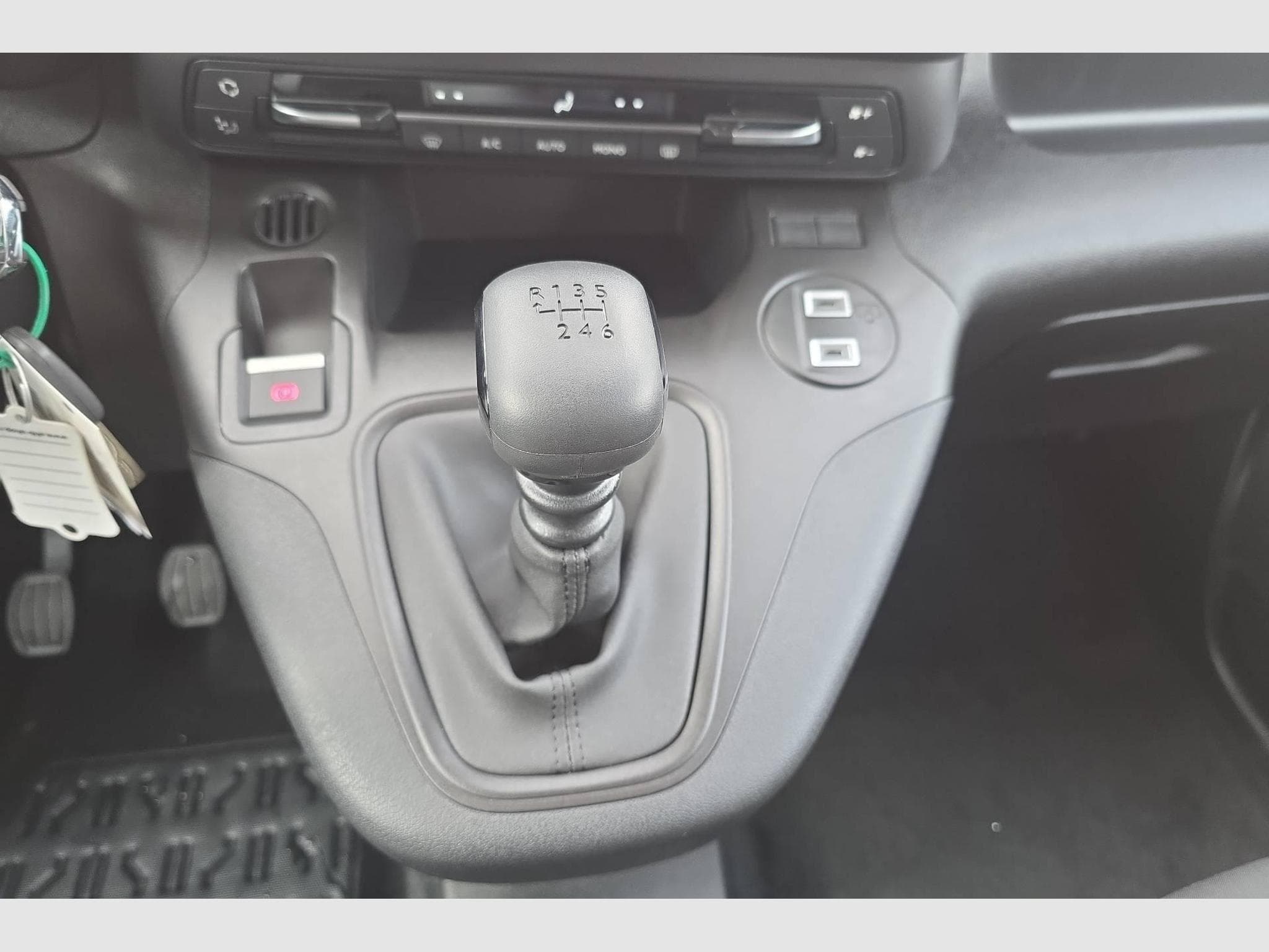 Citroën Berlingo CA M BLUEHDI 130 S&S BVM6 (2026) - Photo 15