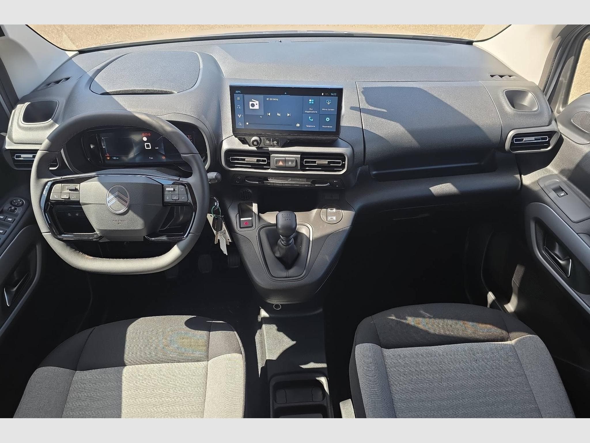 Citroën Berlingo CA M BLUEHDI 130 S&S BVM6 (2026) - Photo 12