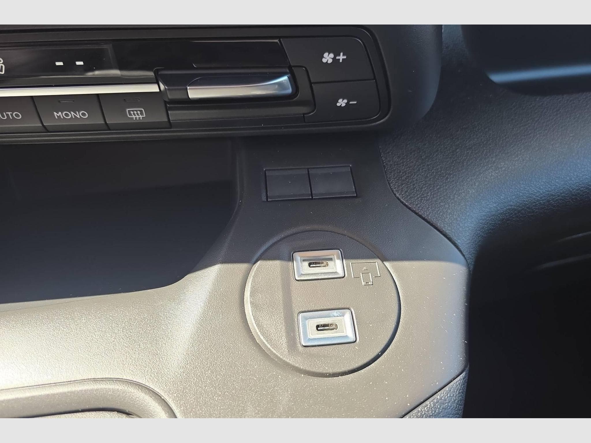 Citroën Berlingo CA M BLUEHDI 130 S&S BVM6 (2026) - Photo 18