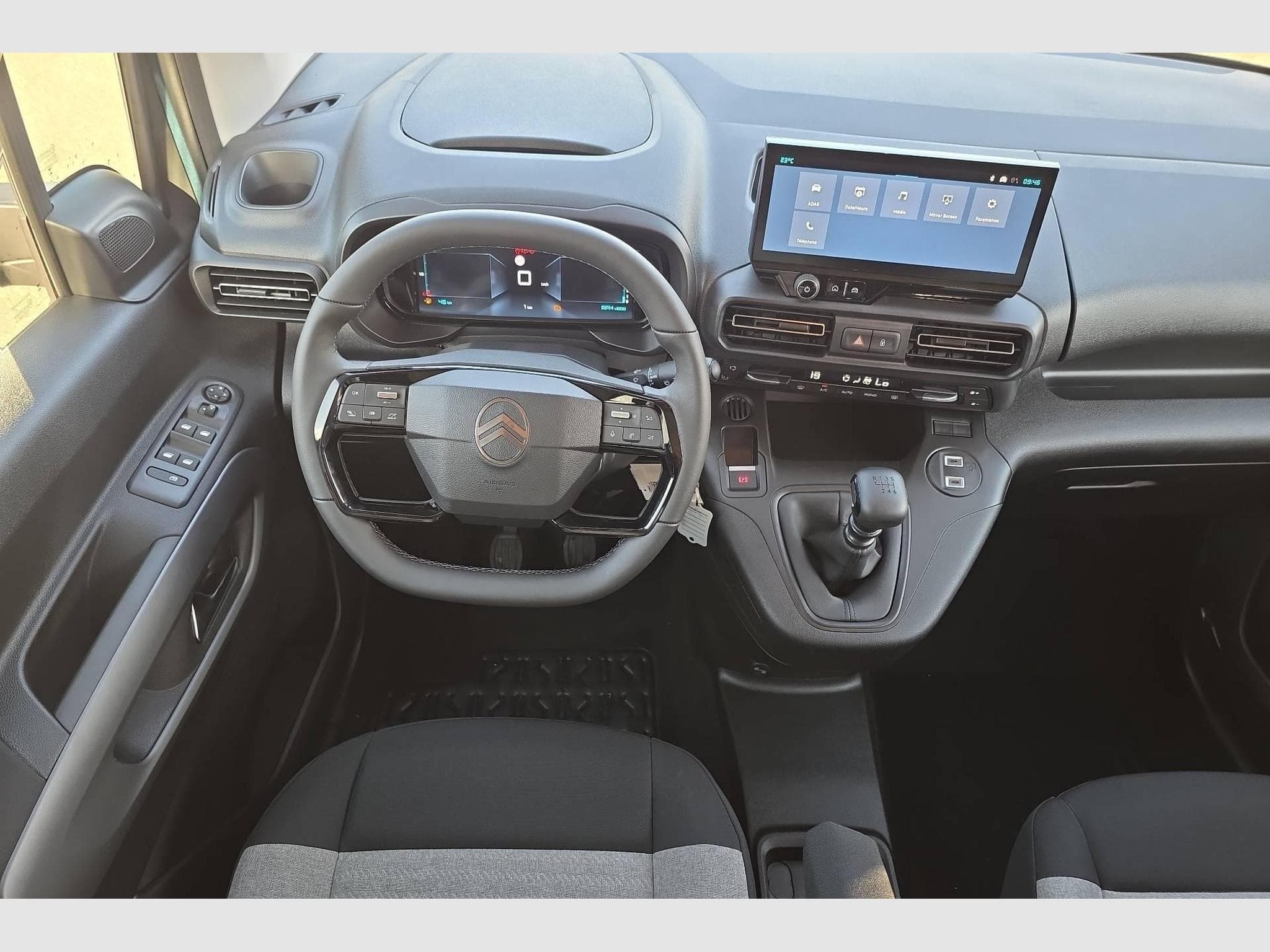 Citroën Berlingo CA M BLUEHDI 100 S&S BVM6 (2026) - Photo 9