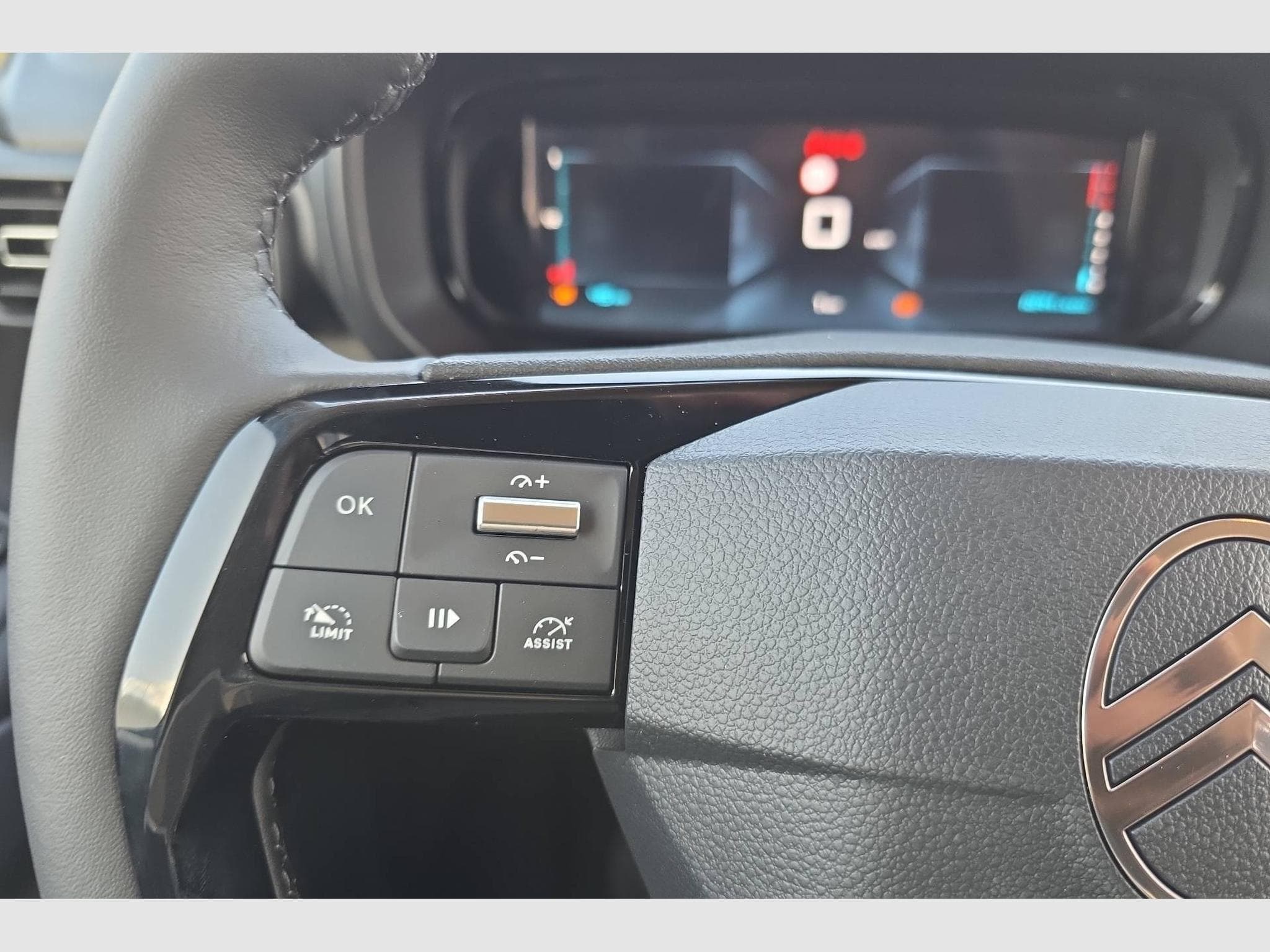 Citroën Berlingo CA M BLUEHDI 100 S&S BVM6 (2026) - Photo 11