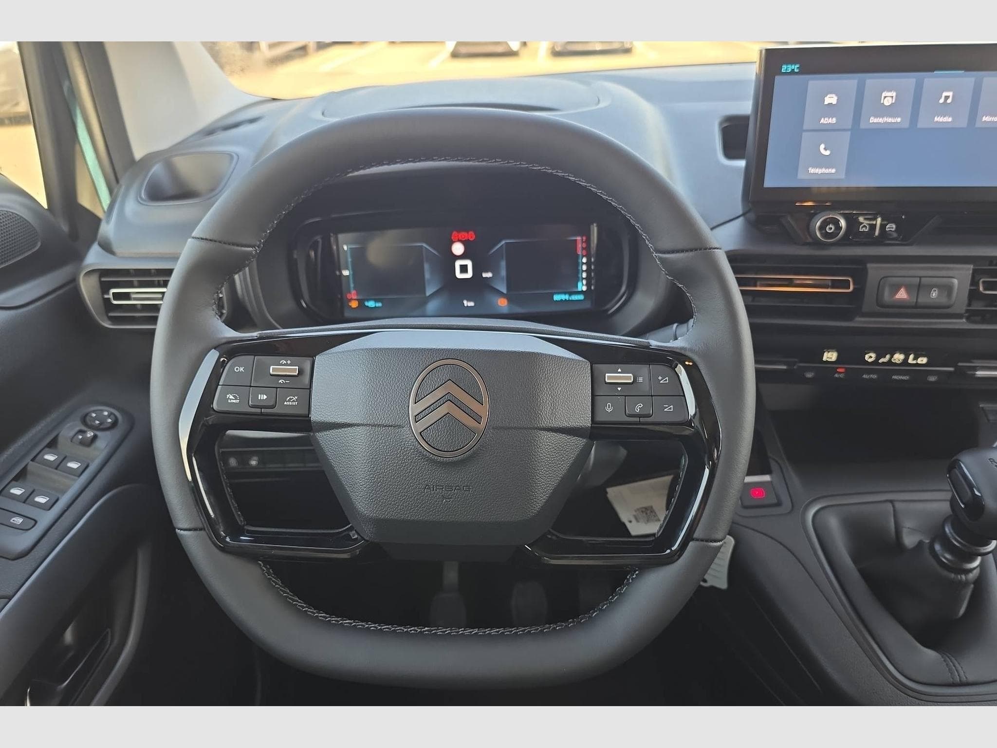 Citroën Berlingo CA M BLUEHDI 100 S&S BVM6 (2026) - Photo 10
