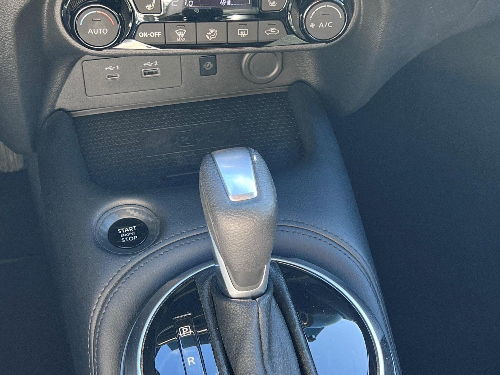 Nissan Juke N-CONNECTA DIG-T 114 DCT (2025) - Photo 5