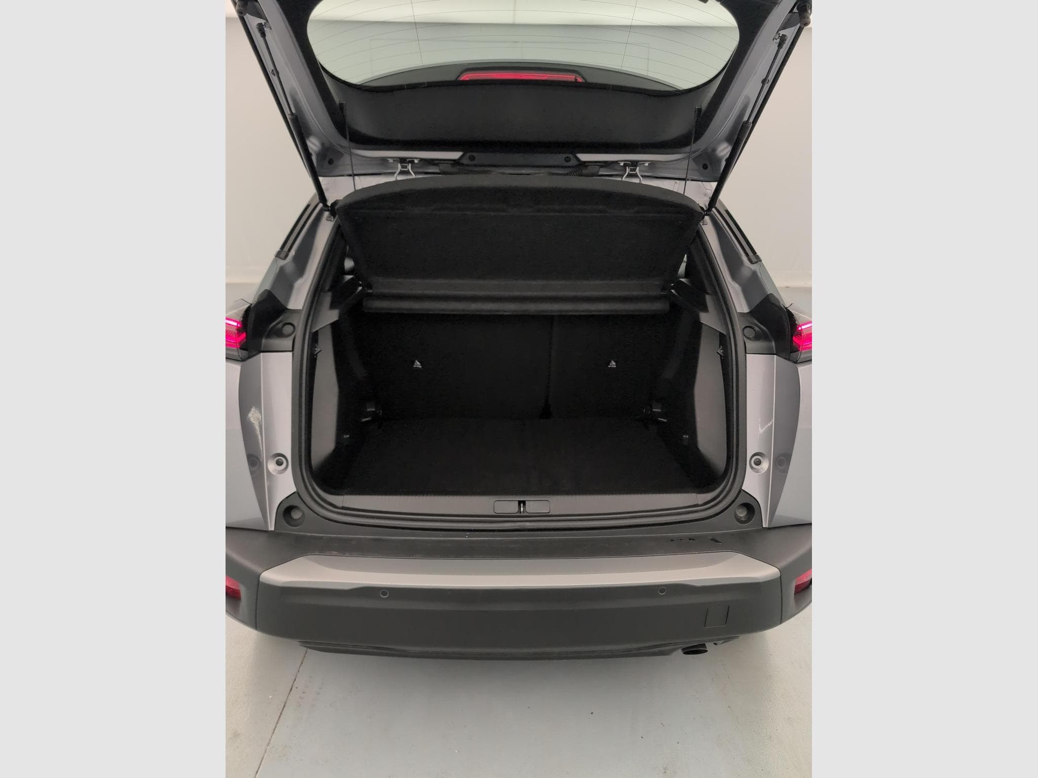 Peugeot 2008 100 S&S BVM6 Style (2025) - Foto 17