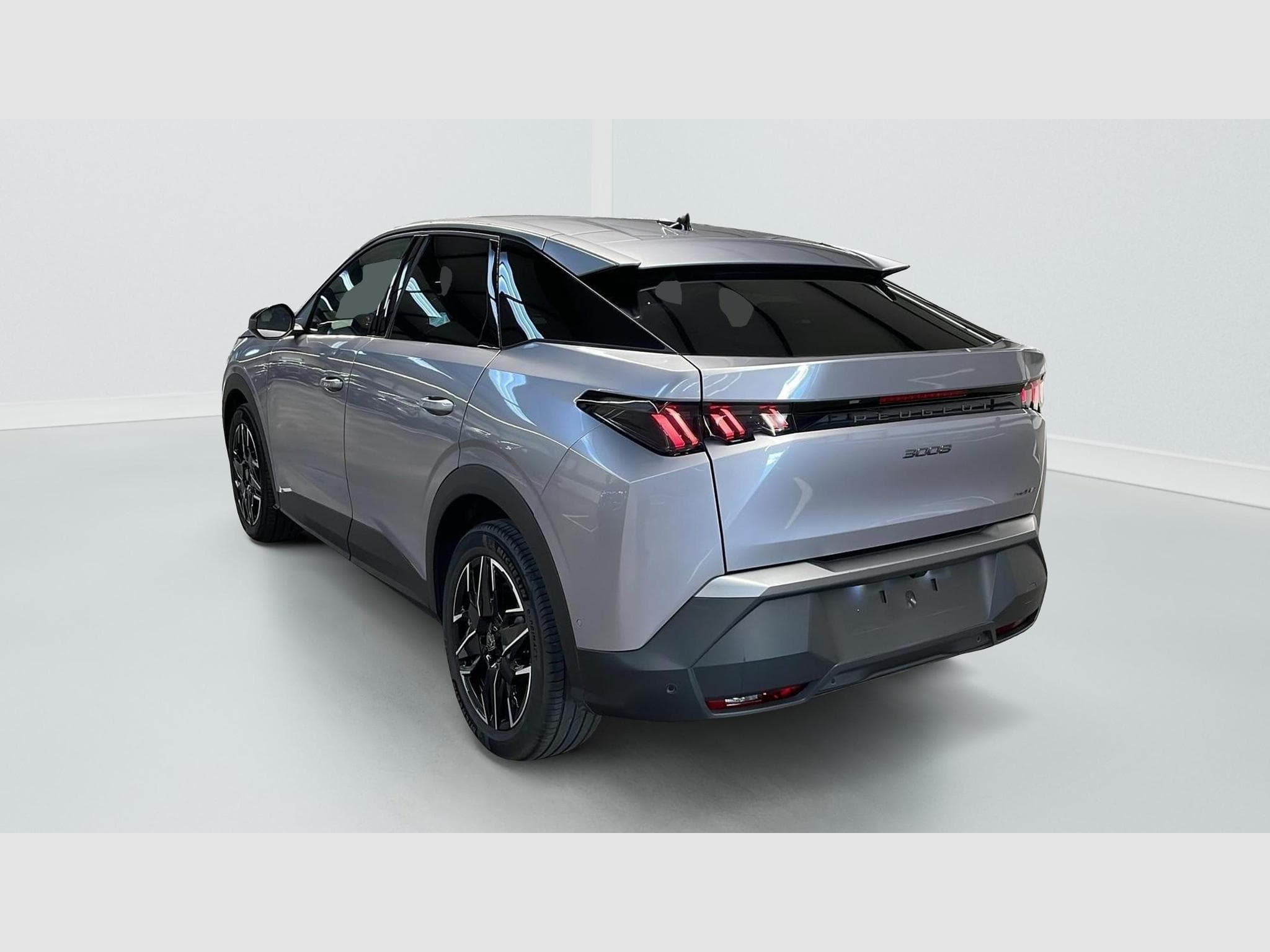 Peugeot 3008 Hybrid 145 e-DCS6 Allure (2025) - Photo 5