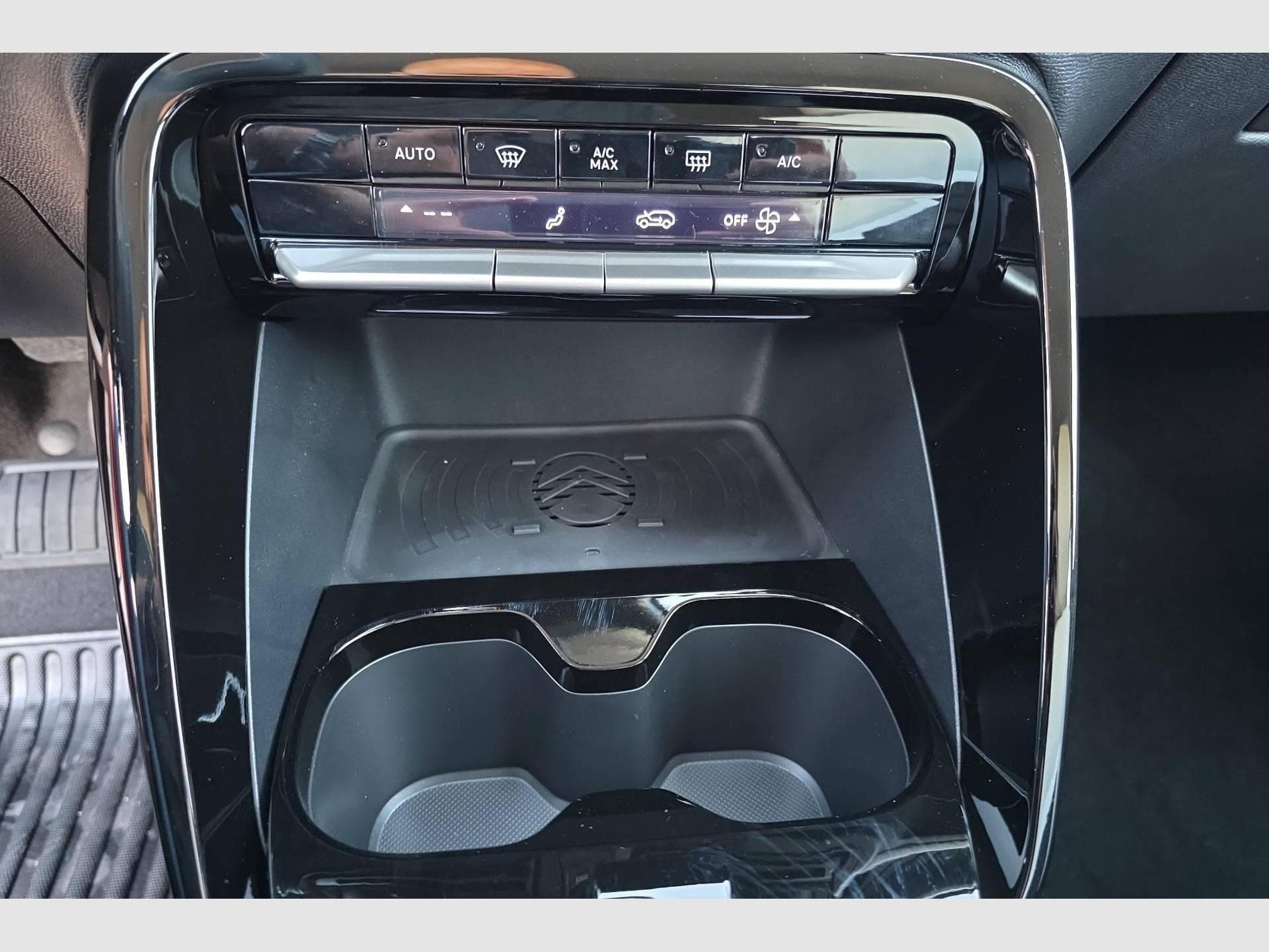 Citroën C3 Aircross Hybride 145 e-DCS6 Max (2026) - Photo 18