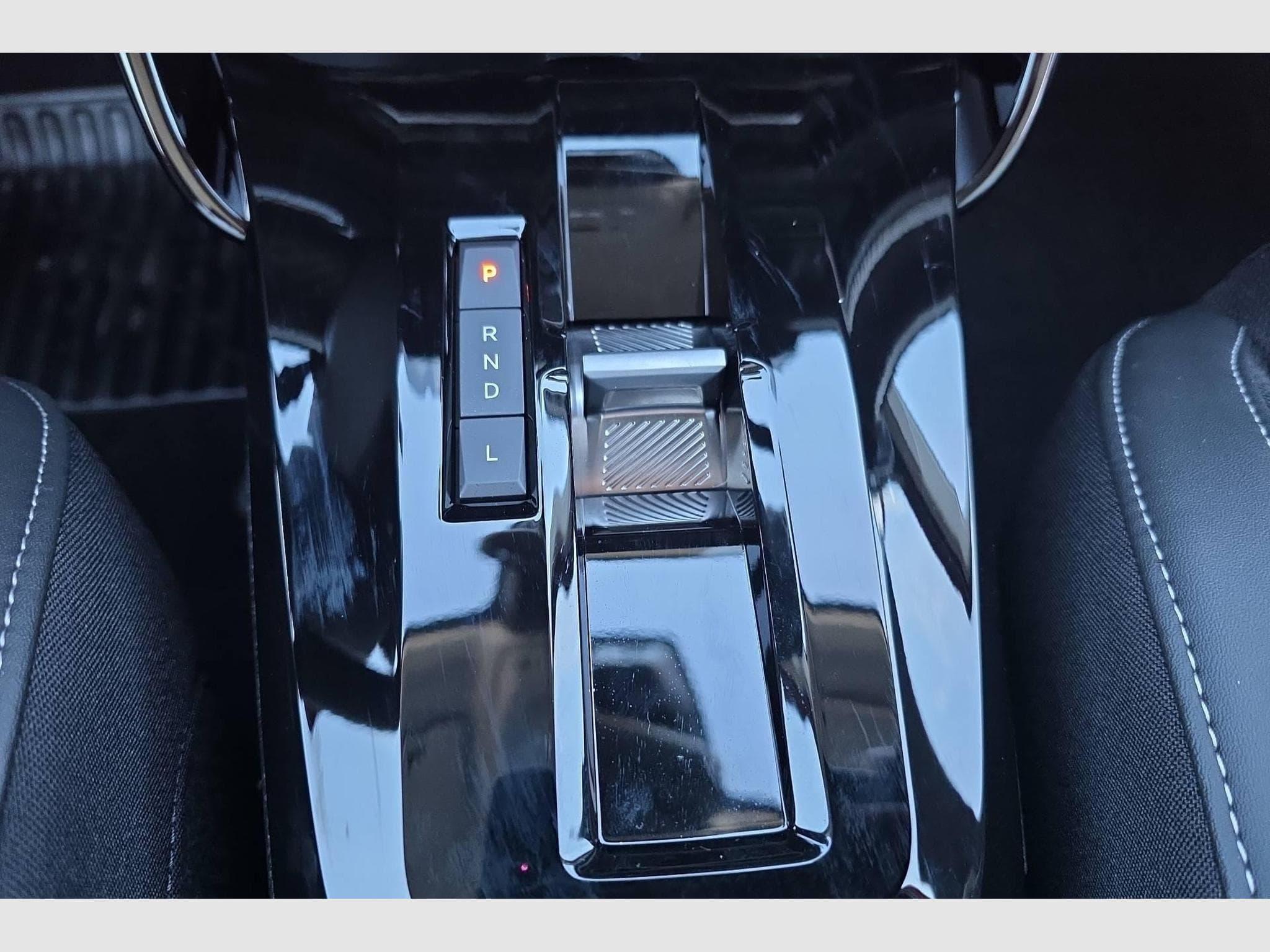 Citroën C3 Aircross Hybride 145 e-DCS6 Max (2026) - Photo 16