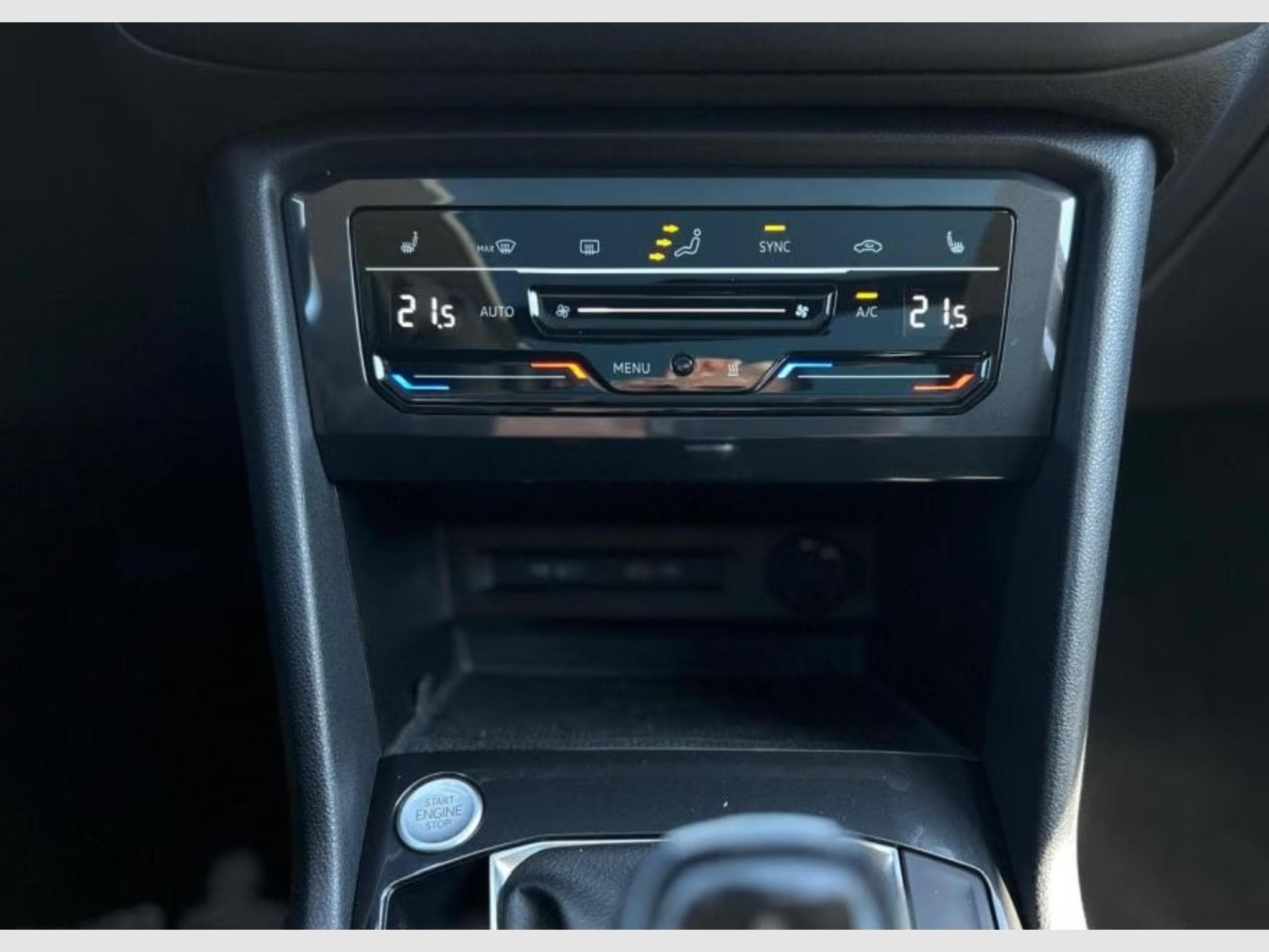 VW Tiguan 7 places 2.0 TDI - 4X4 - Toit ouvrant (2023) - Photo 17