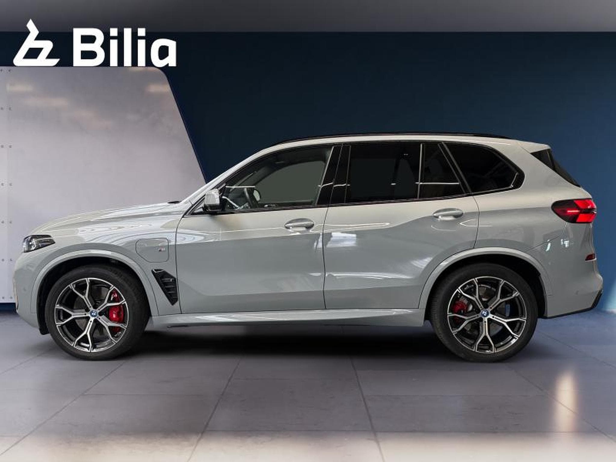 BMW X5 X5 xDrive50e Kit M Sport (2023) - Photo 3