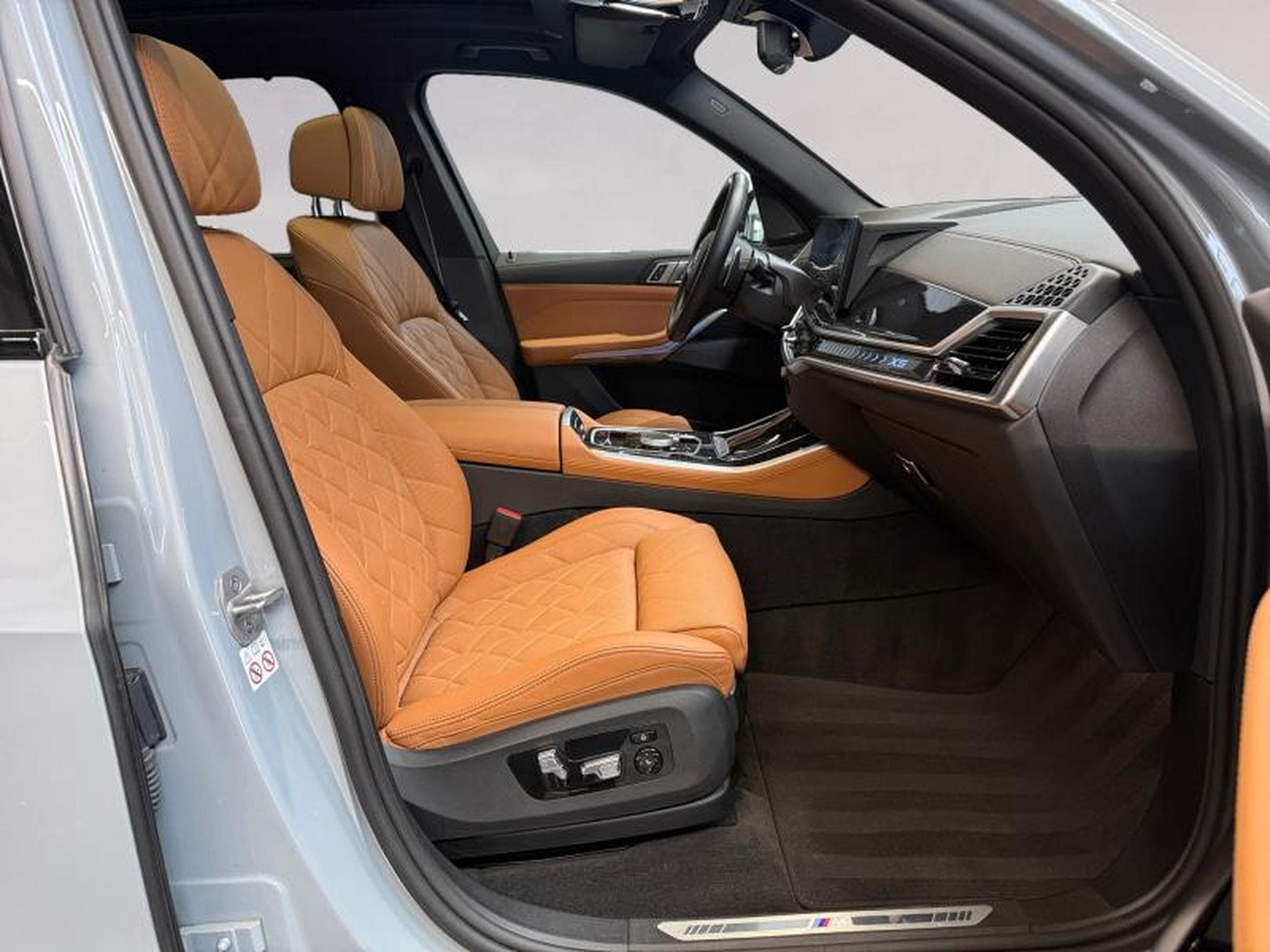 BMW X5 X5 xDrive50e Kit M Sport (2023) - Photo 13