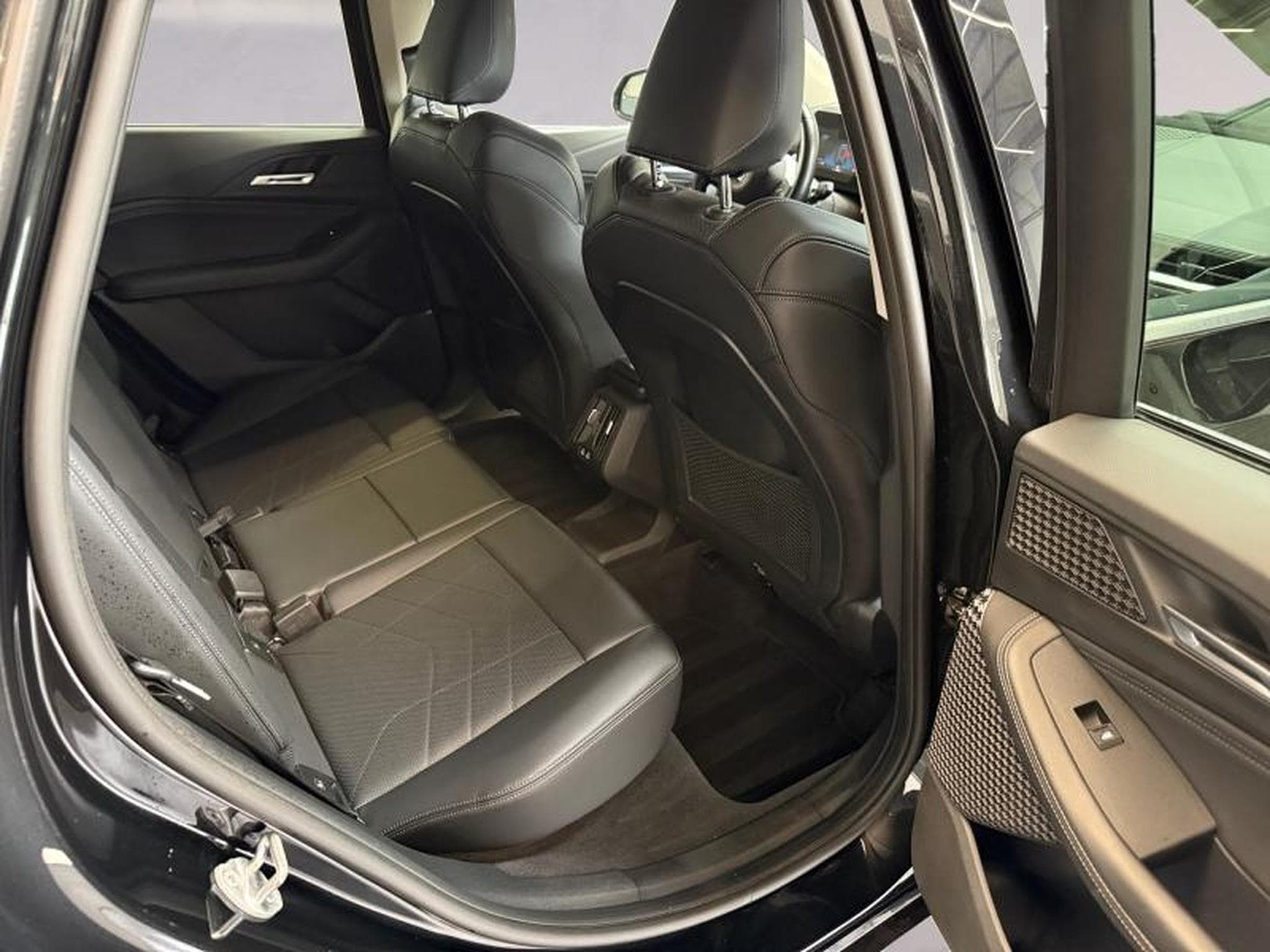 BMW 218 218i Active Tourer Luxury Line (2022) - Photo 15