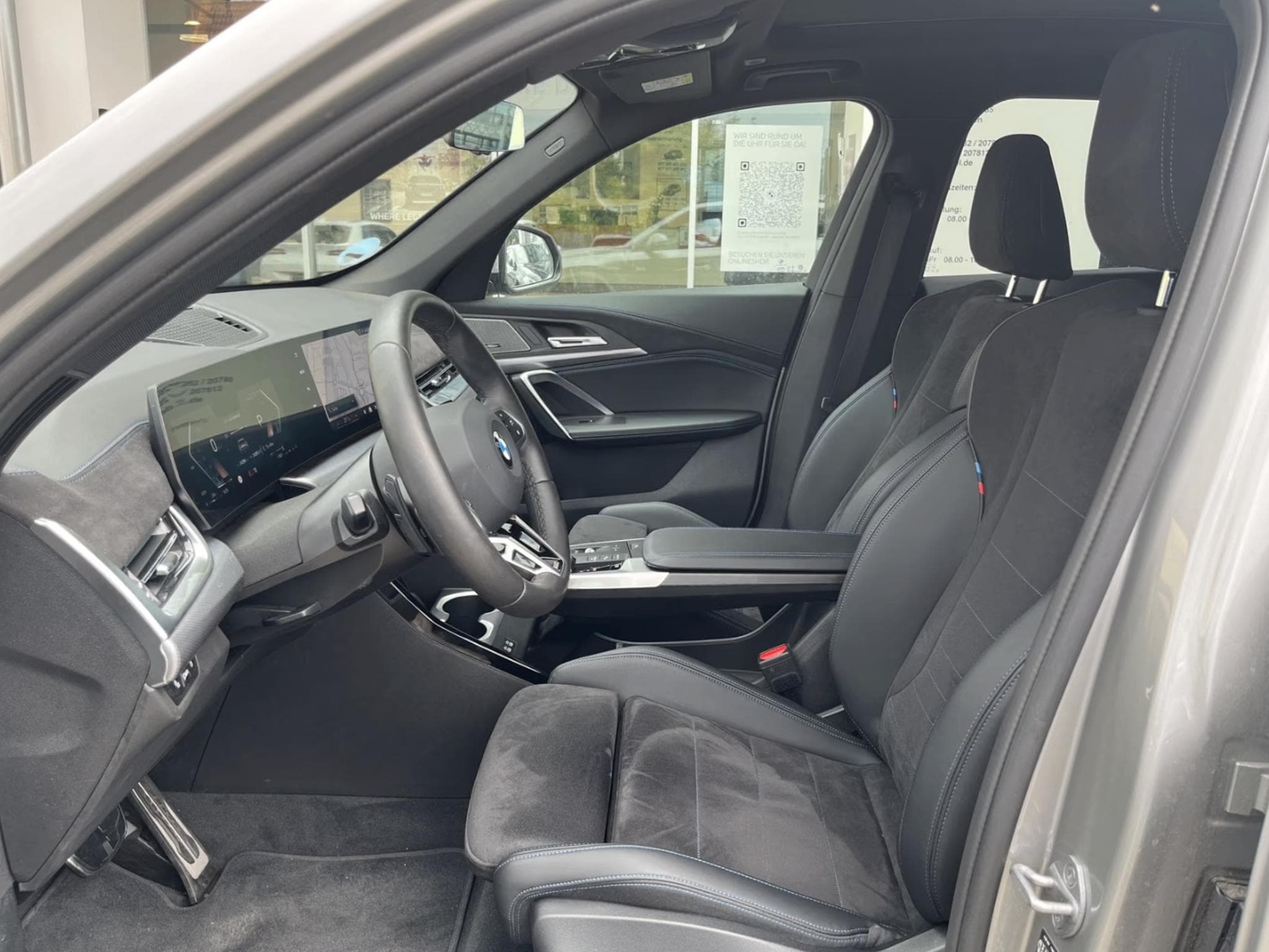 BMW X1 xDrive20d Pack M - H&K*Pano*Memo*ACC (2026) - Photo 9