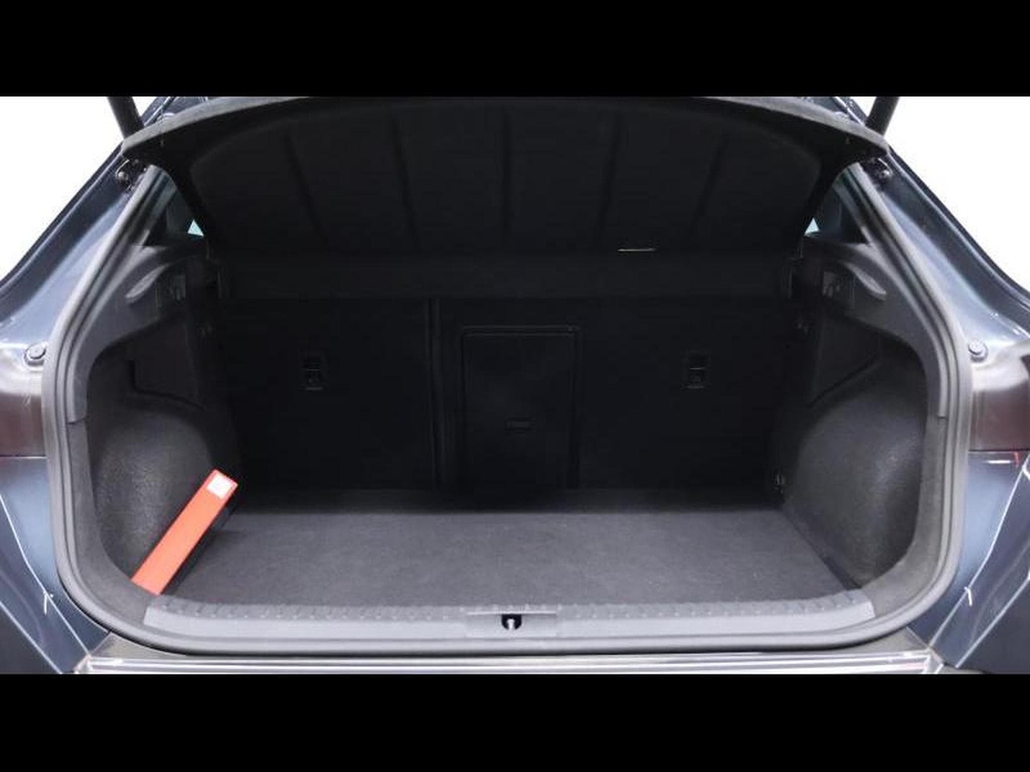 Cupra Formentor 1.4 e-HYBRID 245ch (2022) - Foto 8