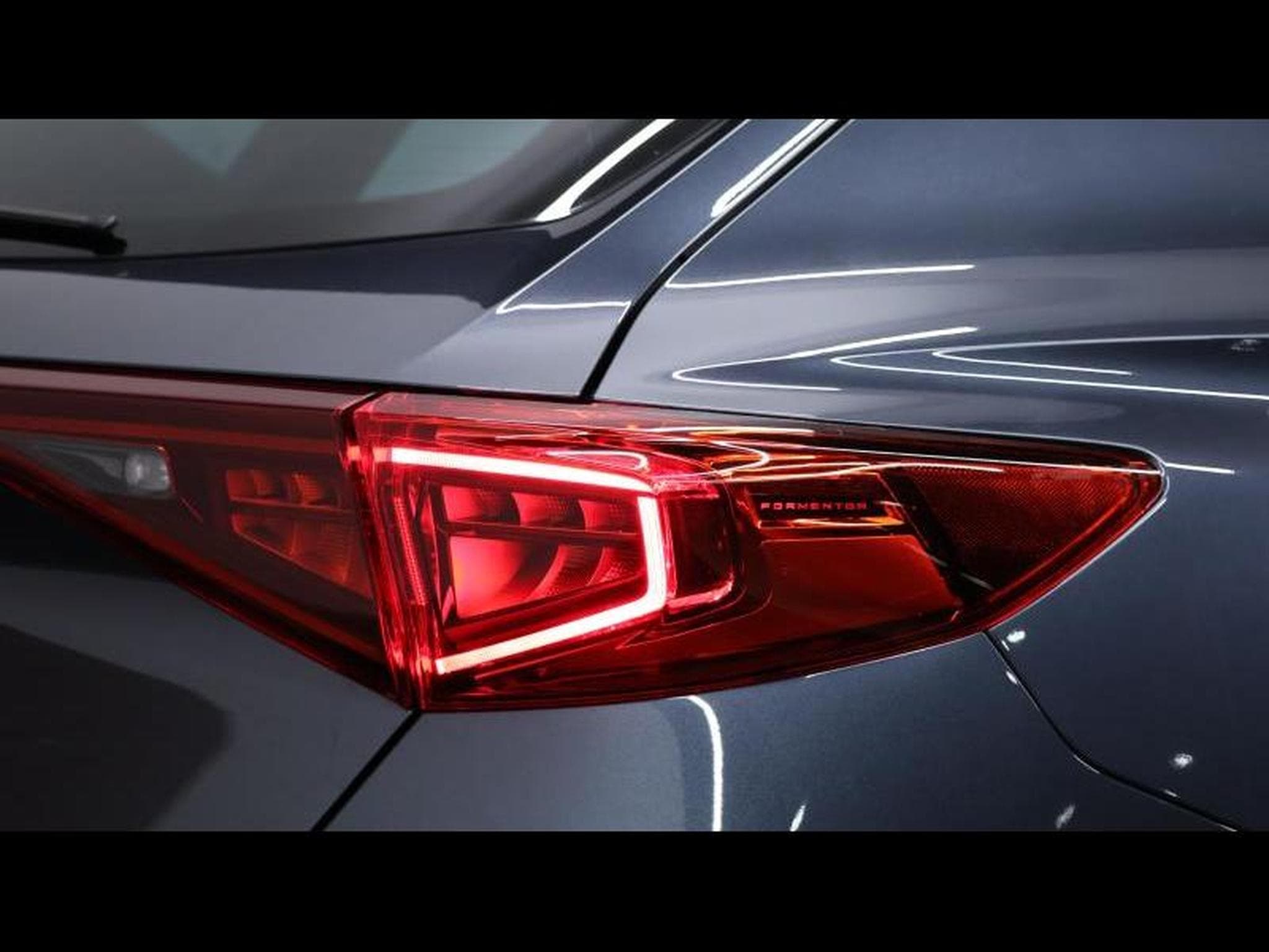 Cupra Formentor 1.4 e-HYBRID 245ch (2022) - Foto 10