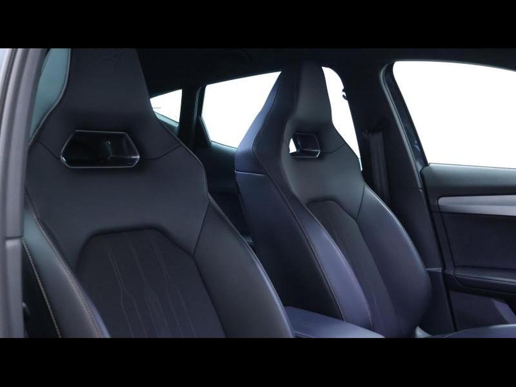 Cupra Formentor 1.4 e-HYBRID 245ch (2022) - Foto 13
