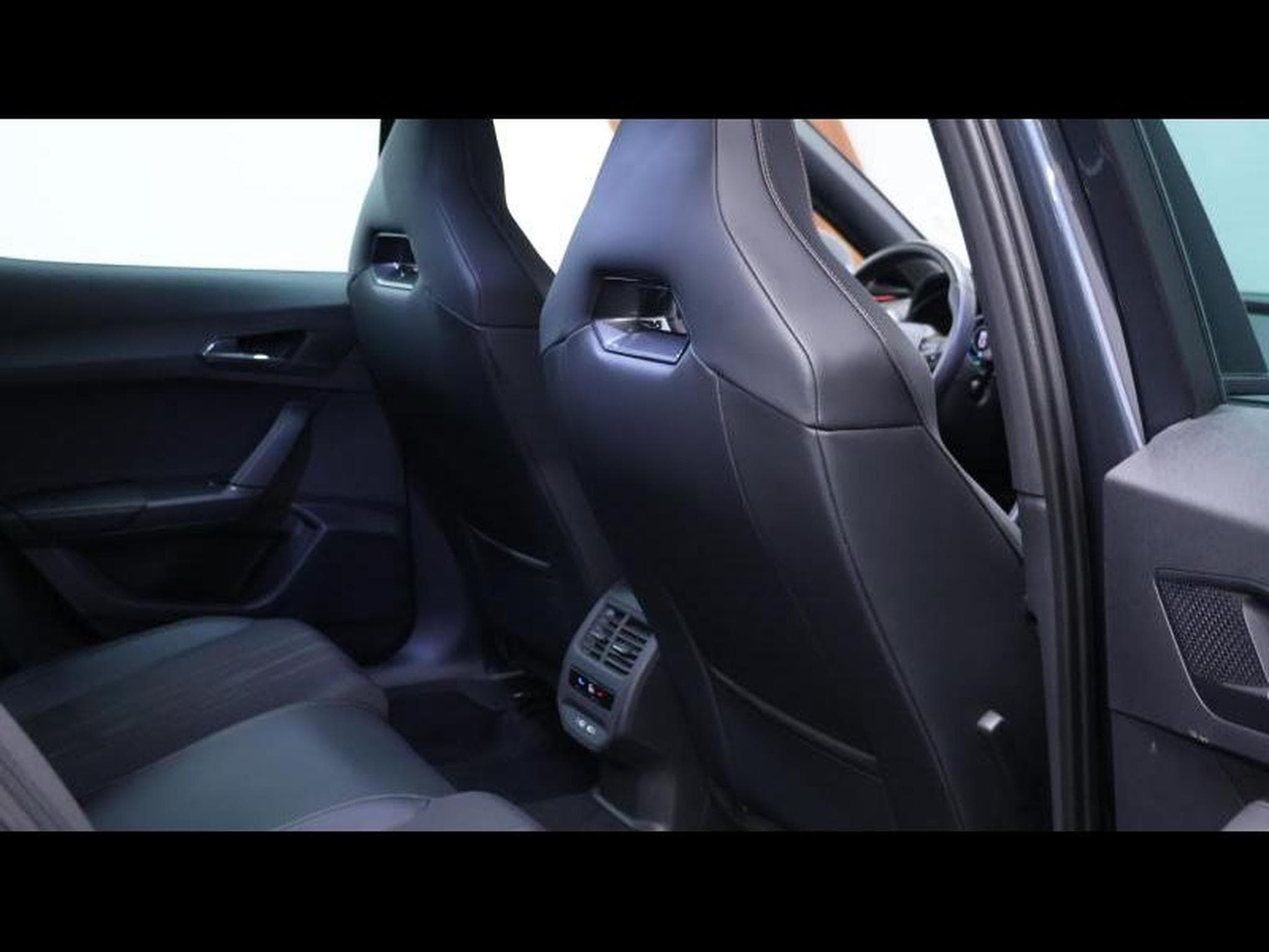 Cupra Formentor 1.4 e-HYBRID 245ch (2022) - Foto 14