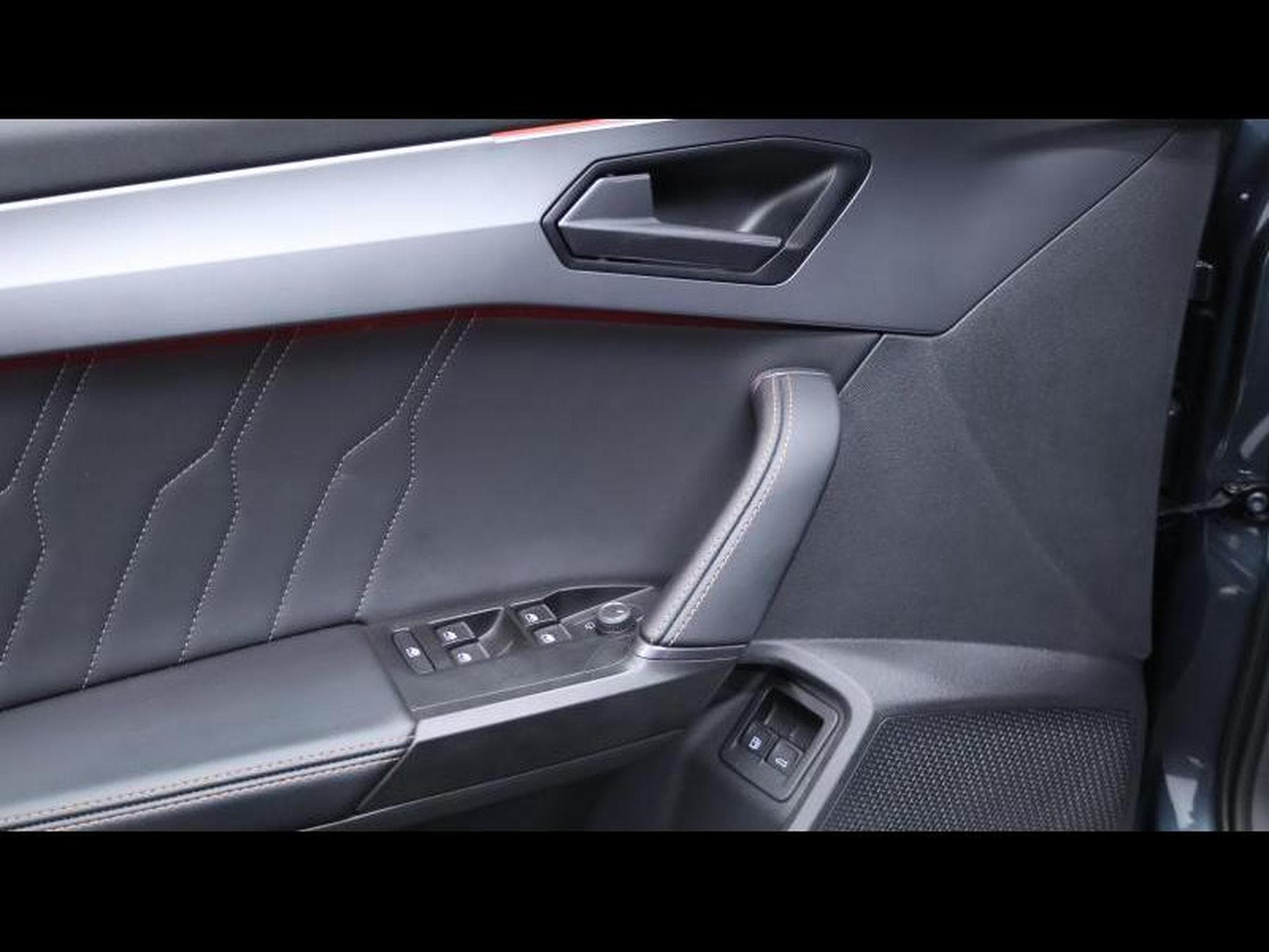 Cupra Formentor 1.4 e-HYBRID 245ch (2022) - Foto 25