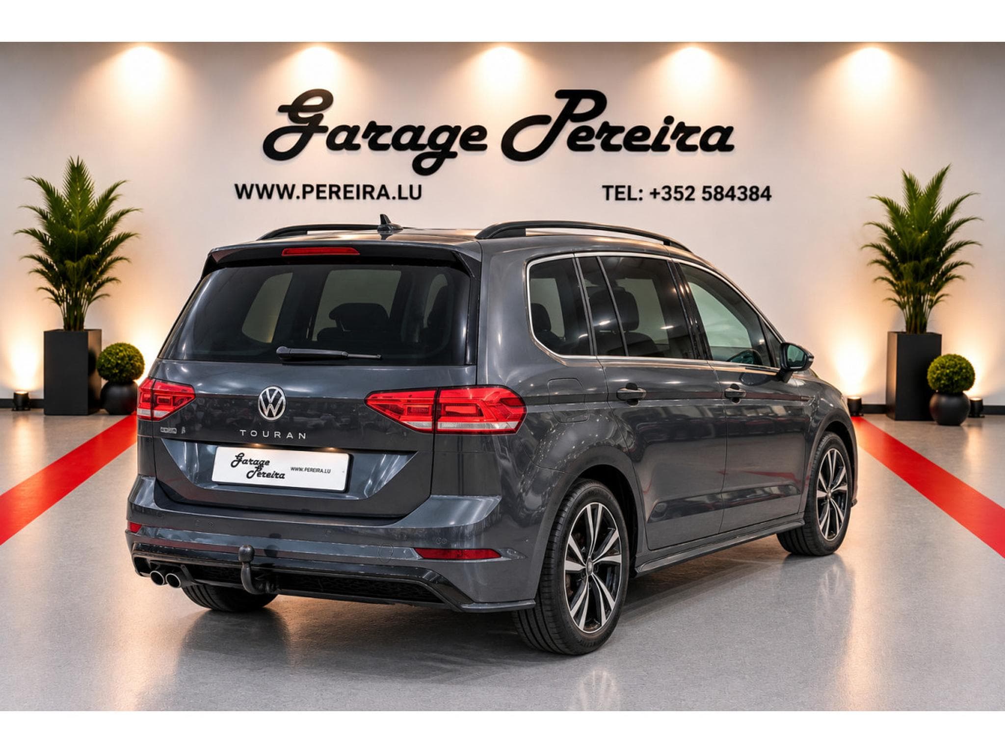 VW Touran NEW MODEL 2.0 TDI 150 DSG R-LINE 7 SITZE IQ LIGHT NAVI (2023) - Photo 3