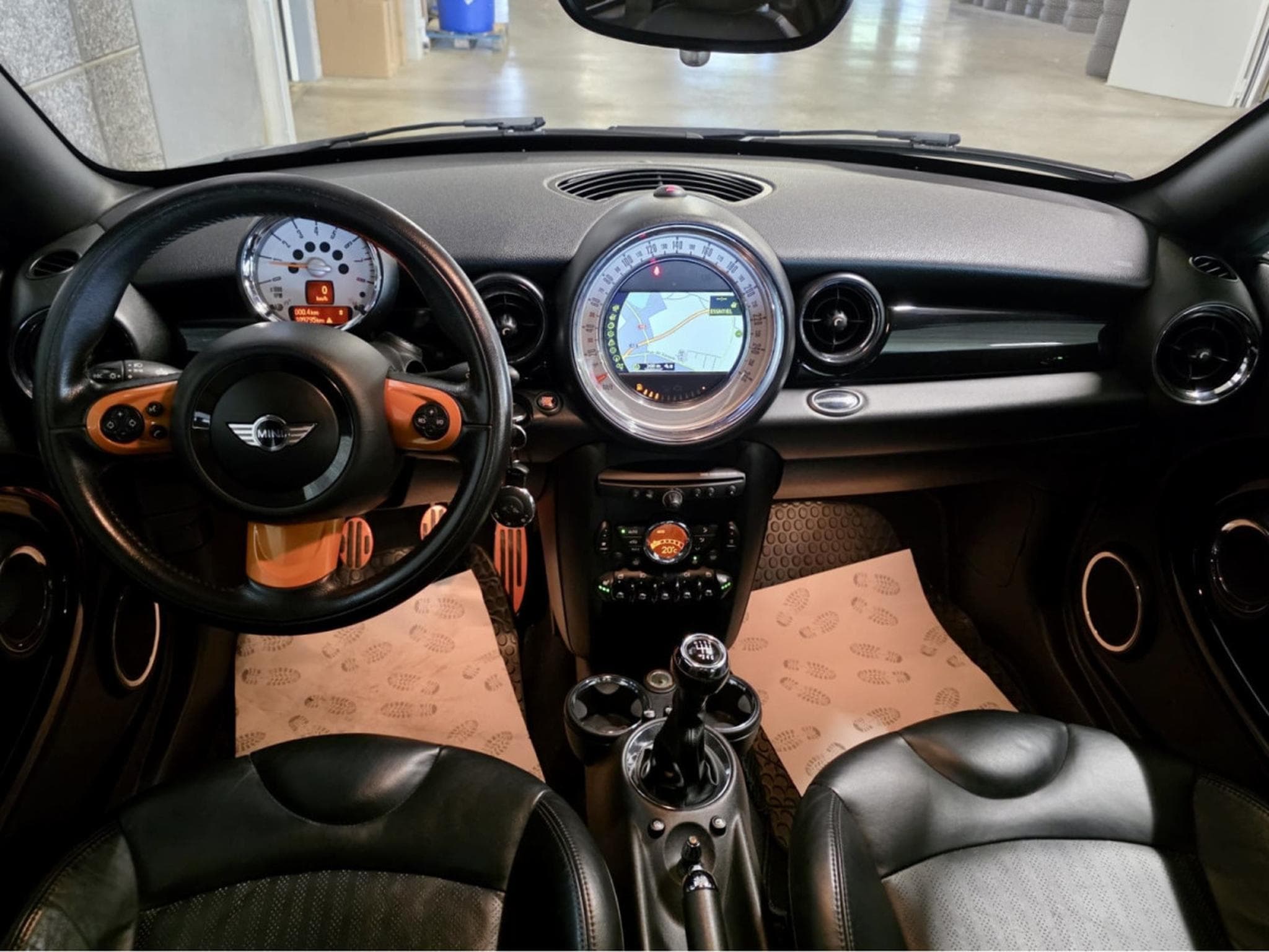 Mini Cooper S COUPE BI-XENON CUIR NAVI (2013) - Photo 5