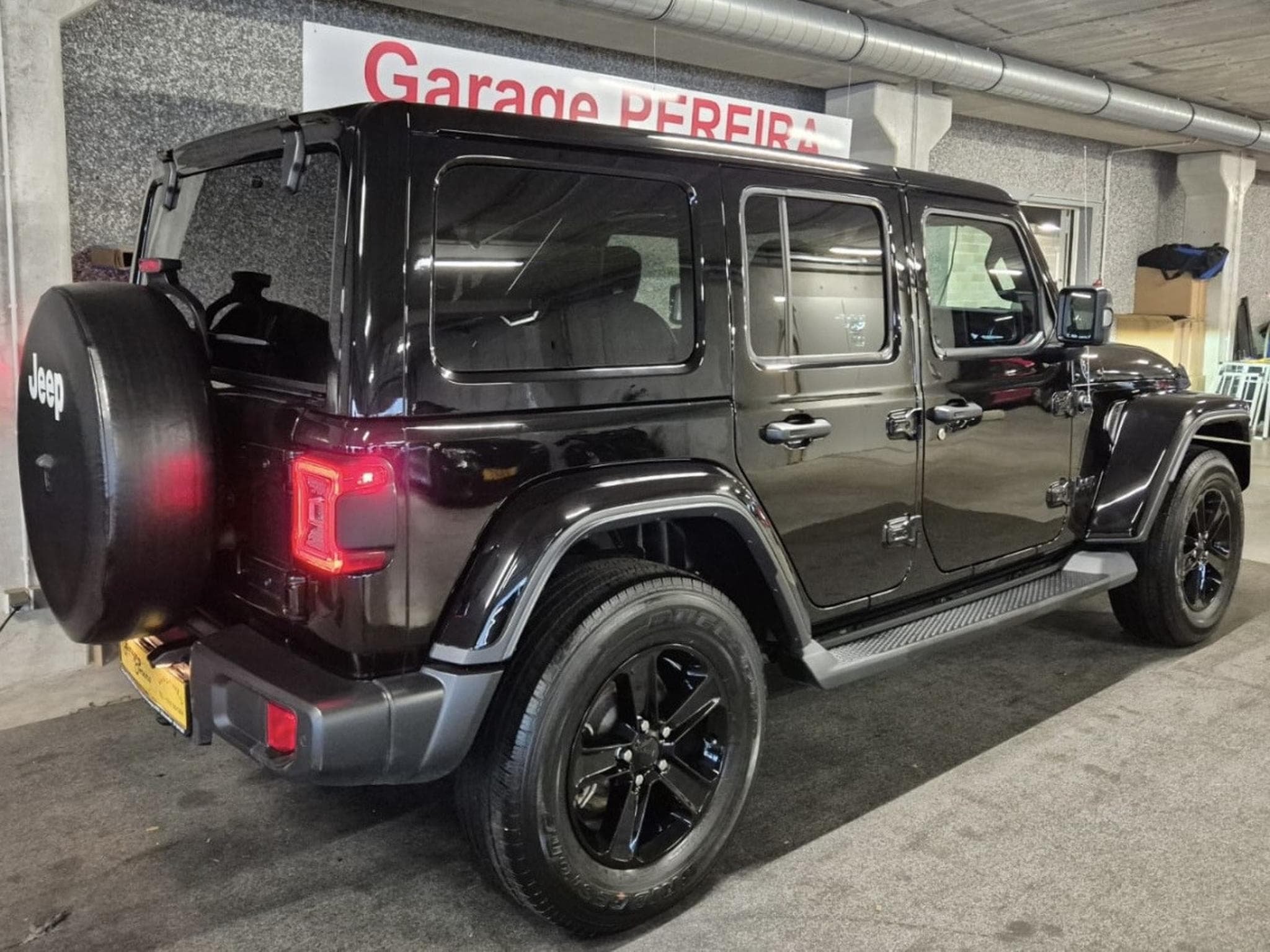 Jeep Wrangler 2.2 CRDi UNLIMITED SAHARA TRAIL RATED 4X4 CUIR NAVI (2021) - Photo 2