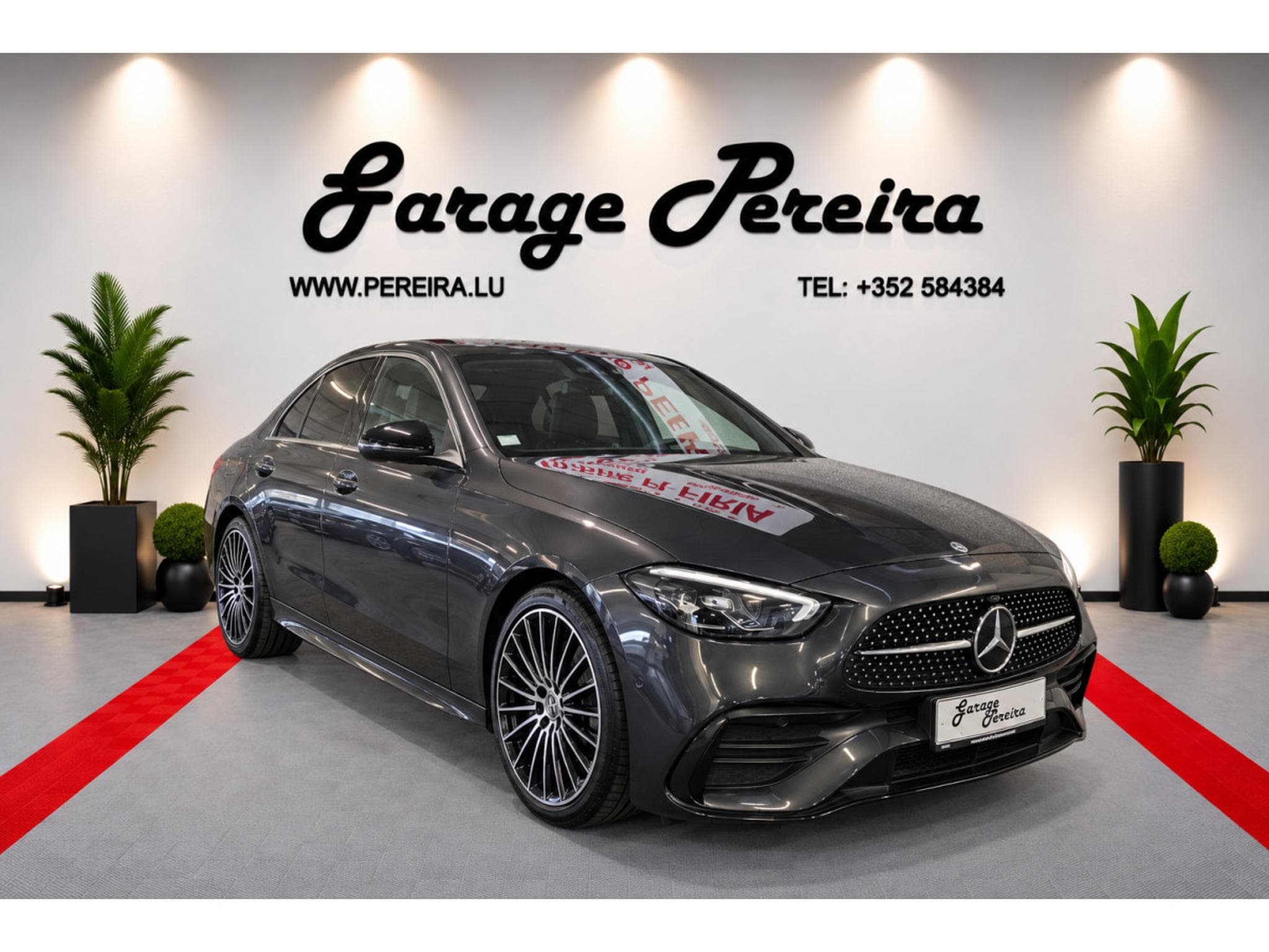 Mercedes C 180 AMG LINE PANO CUIR NAVI 1 HAND (2025) - Photo 1