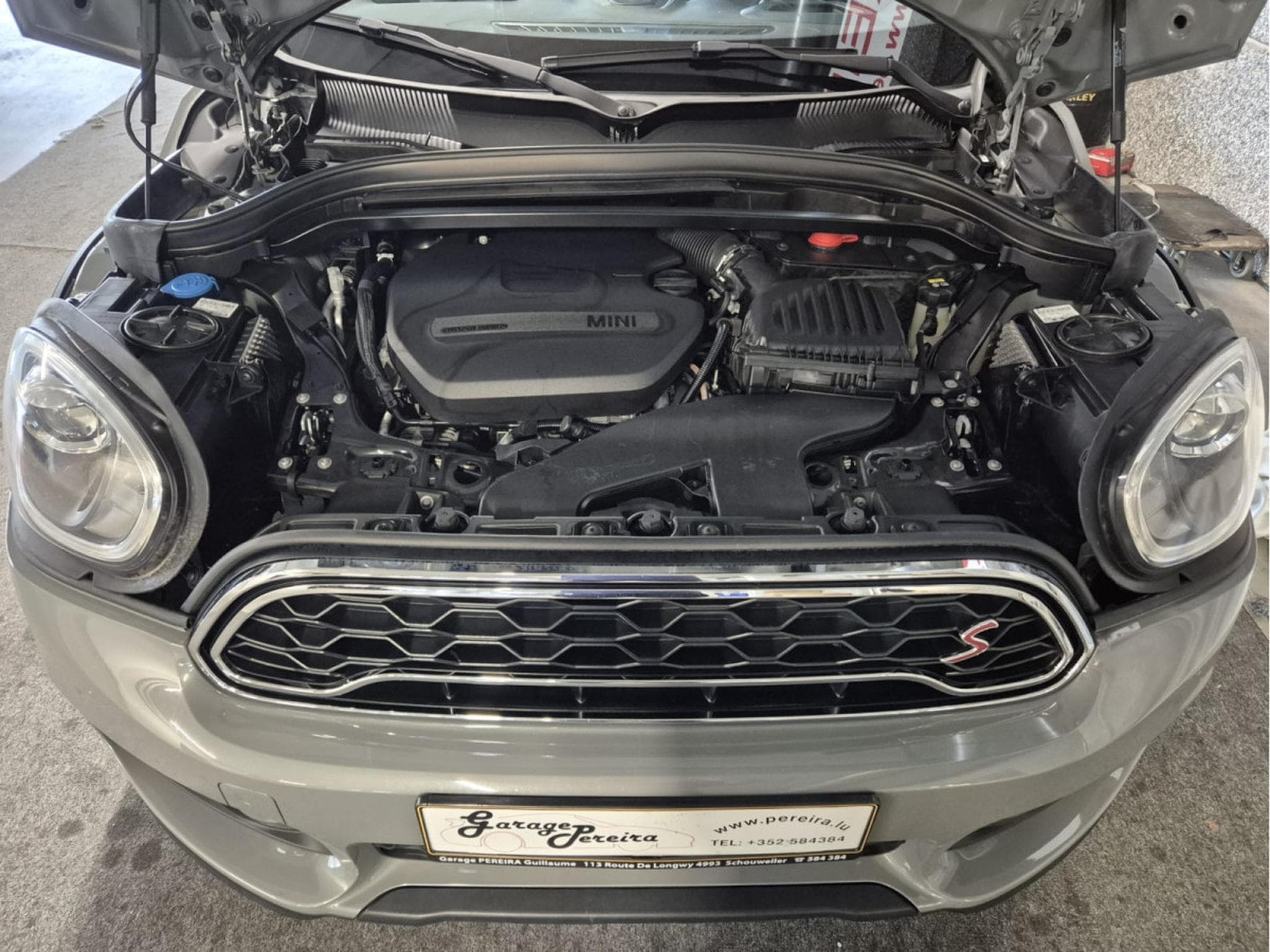Mini Countryman Cooper SD ALL4 HEAD UP PANO LED NAVI (2018) - Photo 15