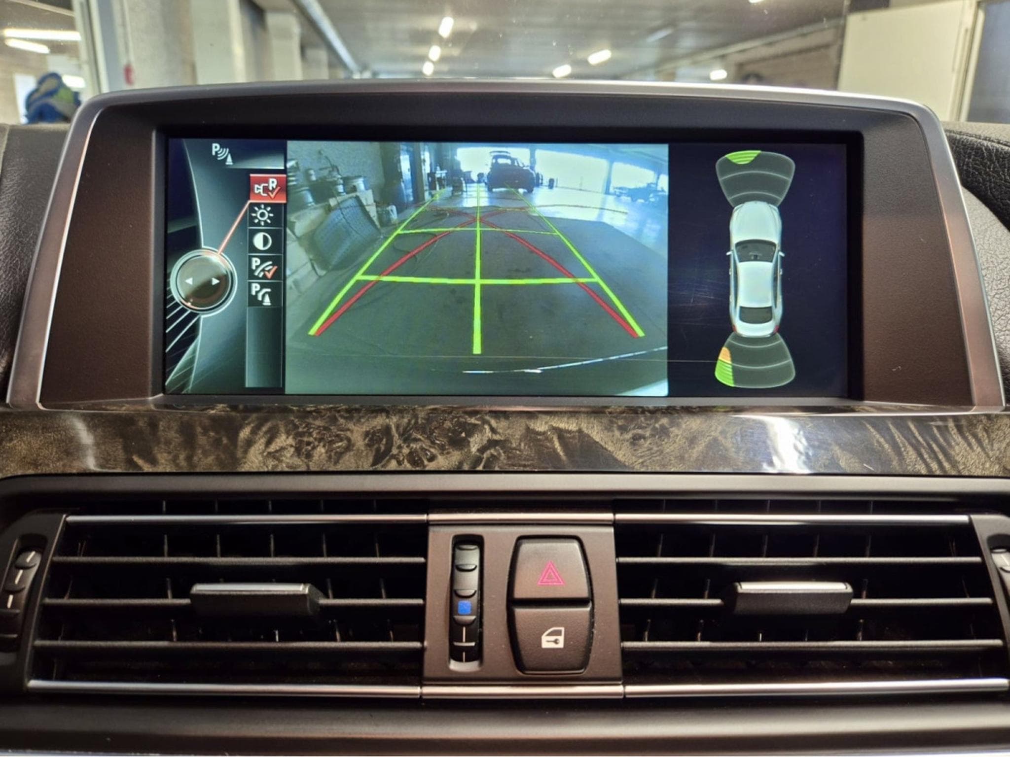 BMW 640 D M Sport CUIR BI-XENON NAVI (2015) - Photo 11