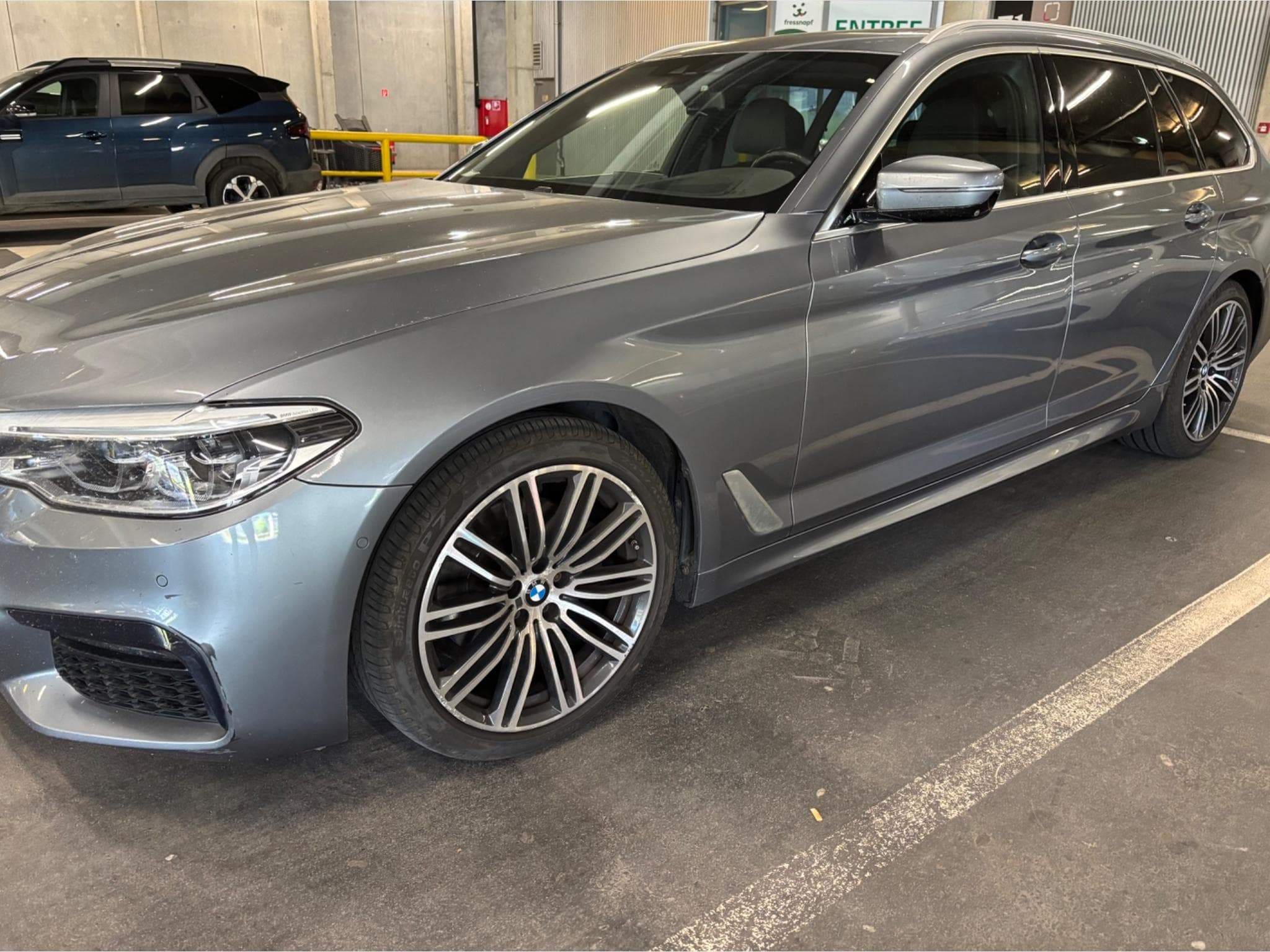 BMW 520 (2020) - Photo 1