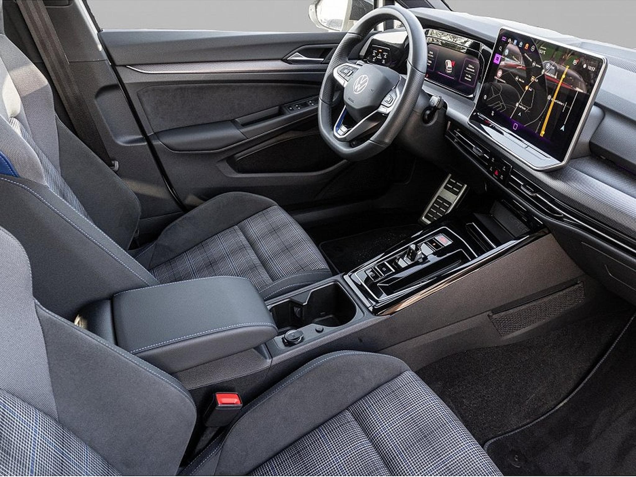 VW Golf (2025) - Photo 6