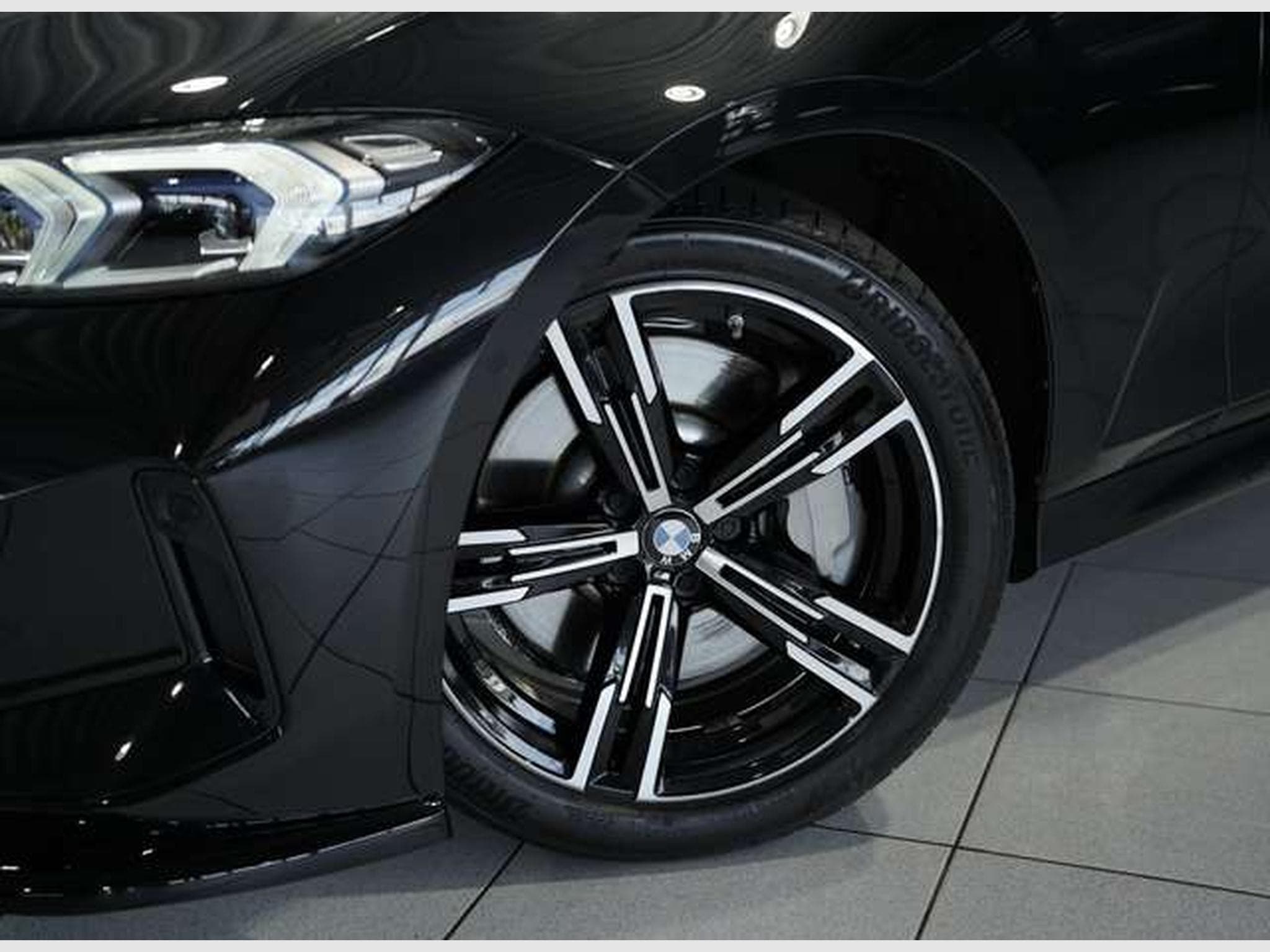 BMW 330 i M Sport xD Limousine 2.H *GSD*ACC*HUD*Aero (2024) - Photo 3