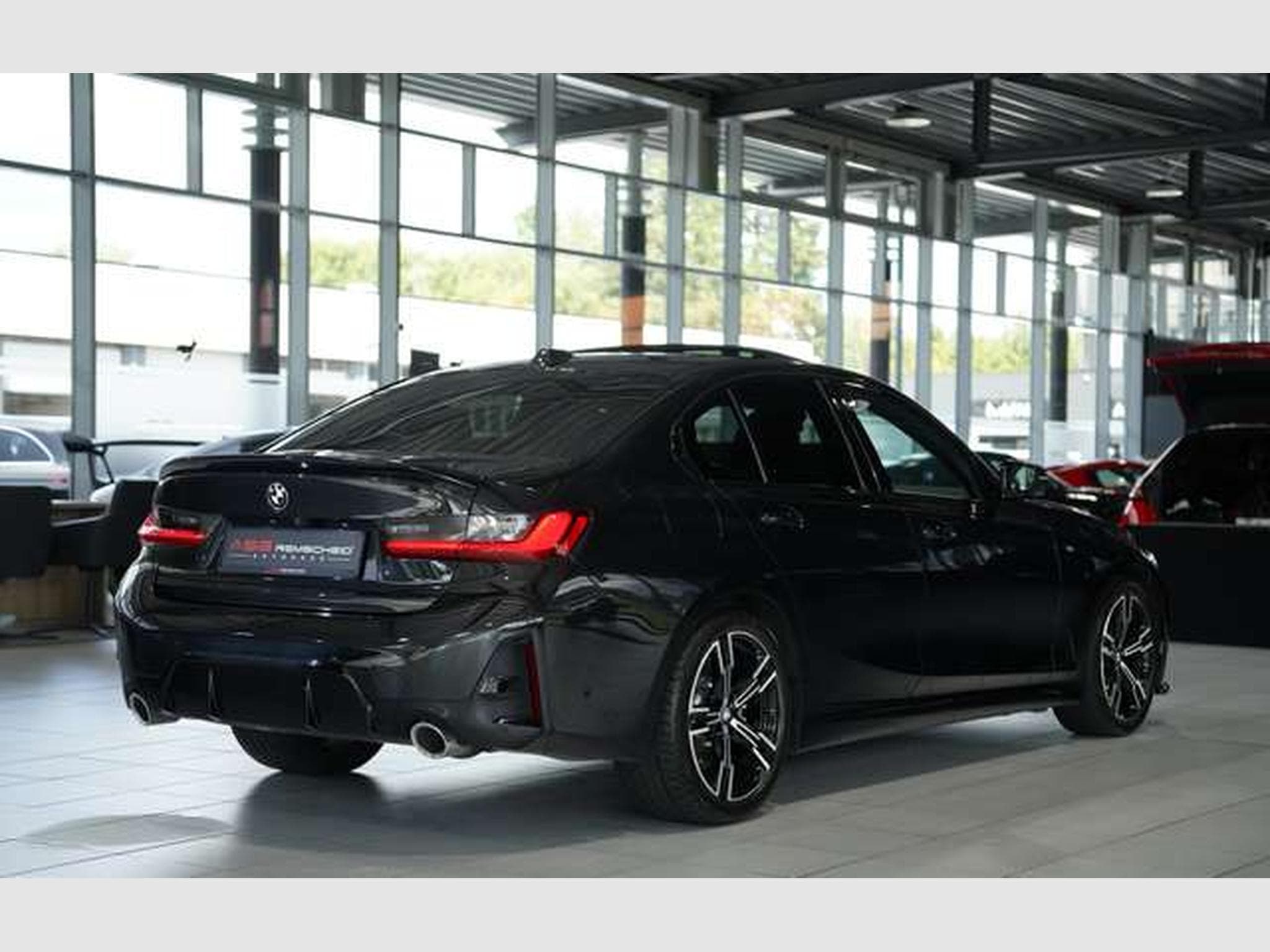 BMW 330 i M Sport xD Limousine 2.H *GSD*ACC*HUD*Aero (2024) - Photo 9